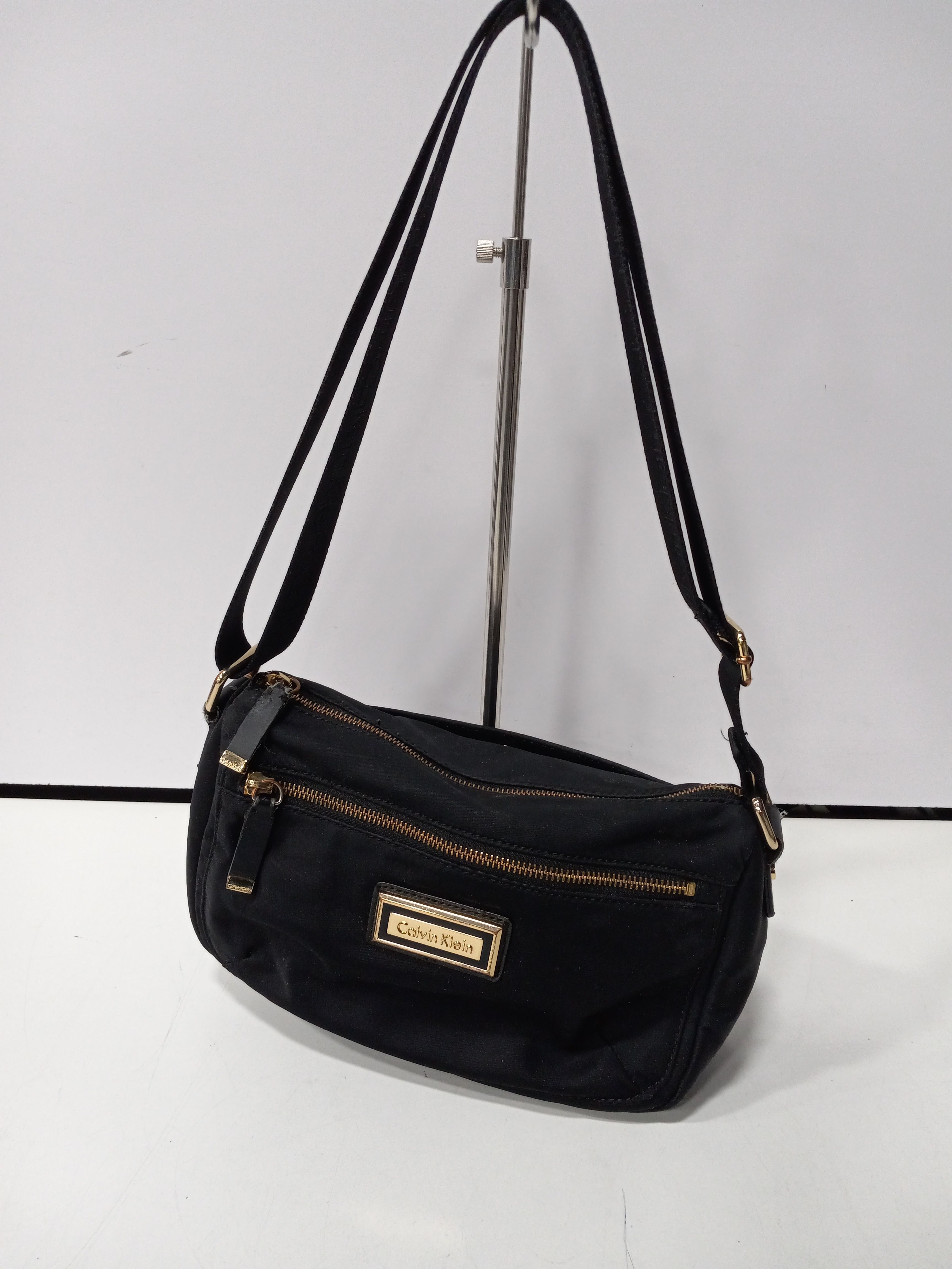 Calvin Klein Belfast Nylon Crossbody SKU:8948103 