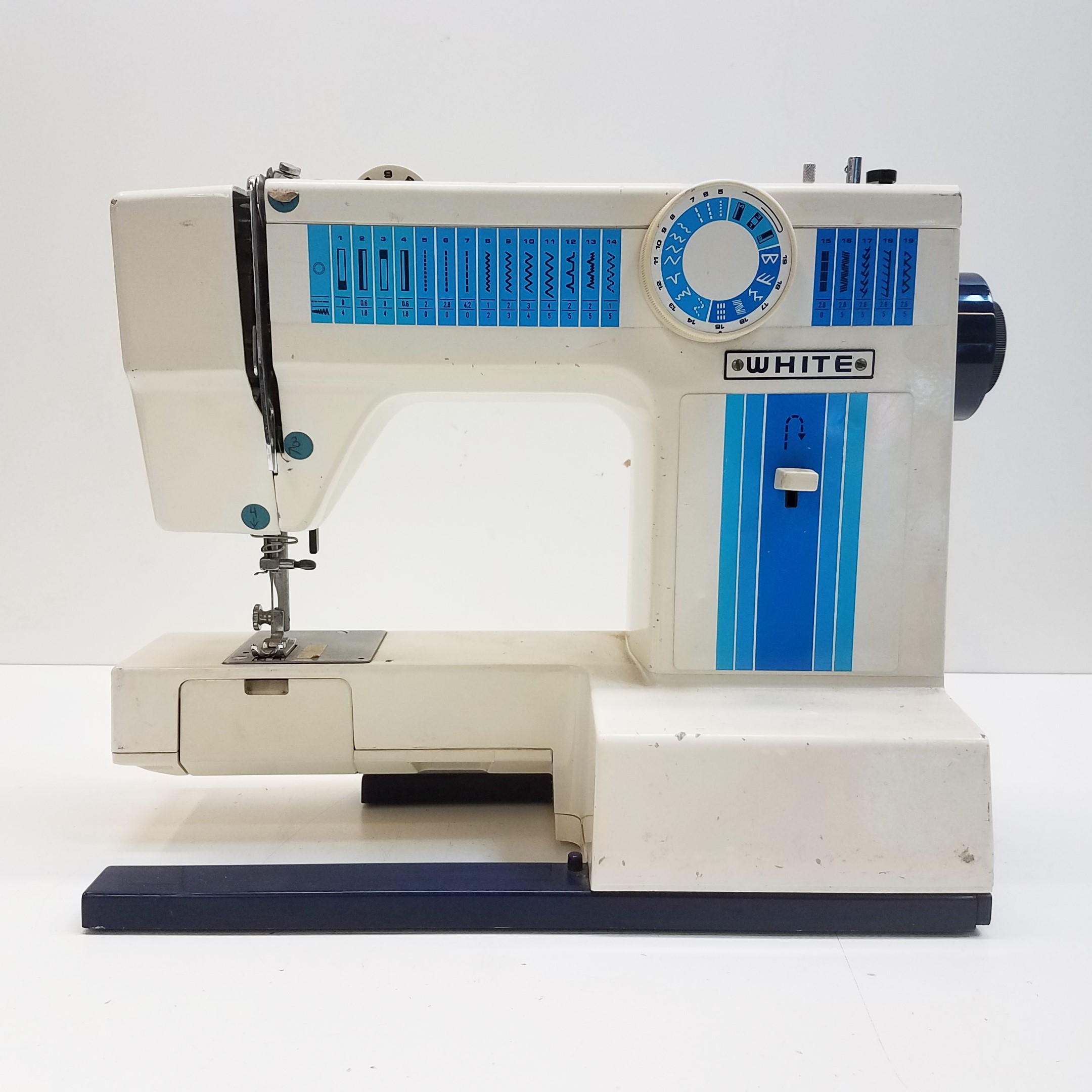 White 1510 Sewing Machine review by miss diana