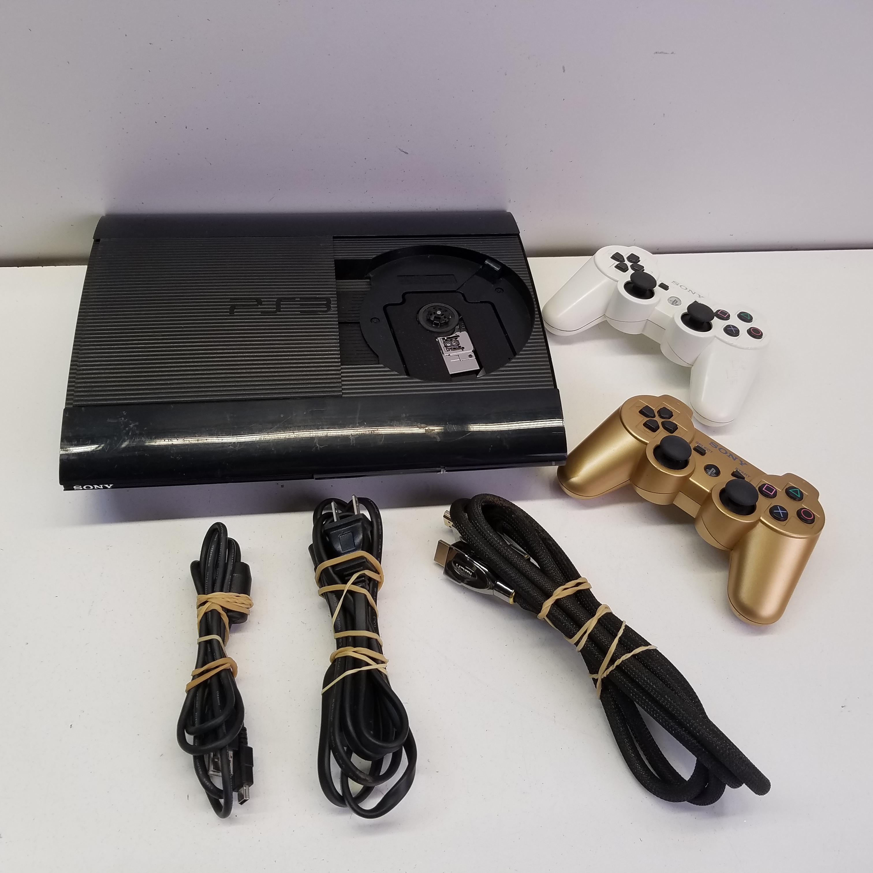 playstation 3 model cech 4001c