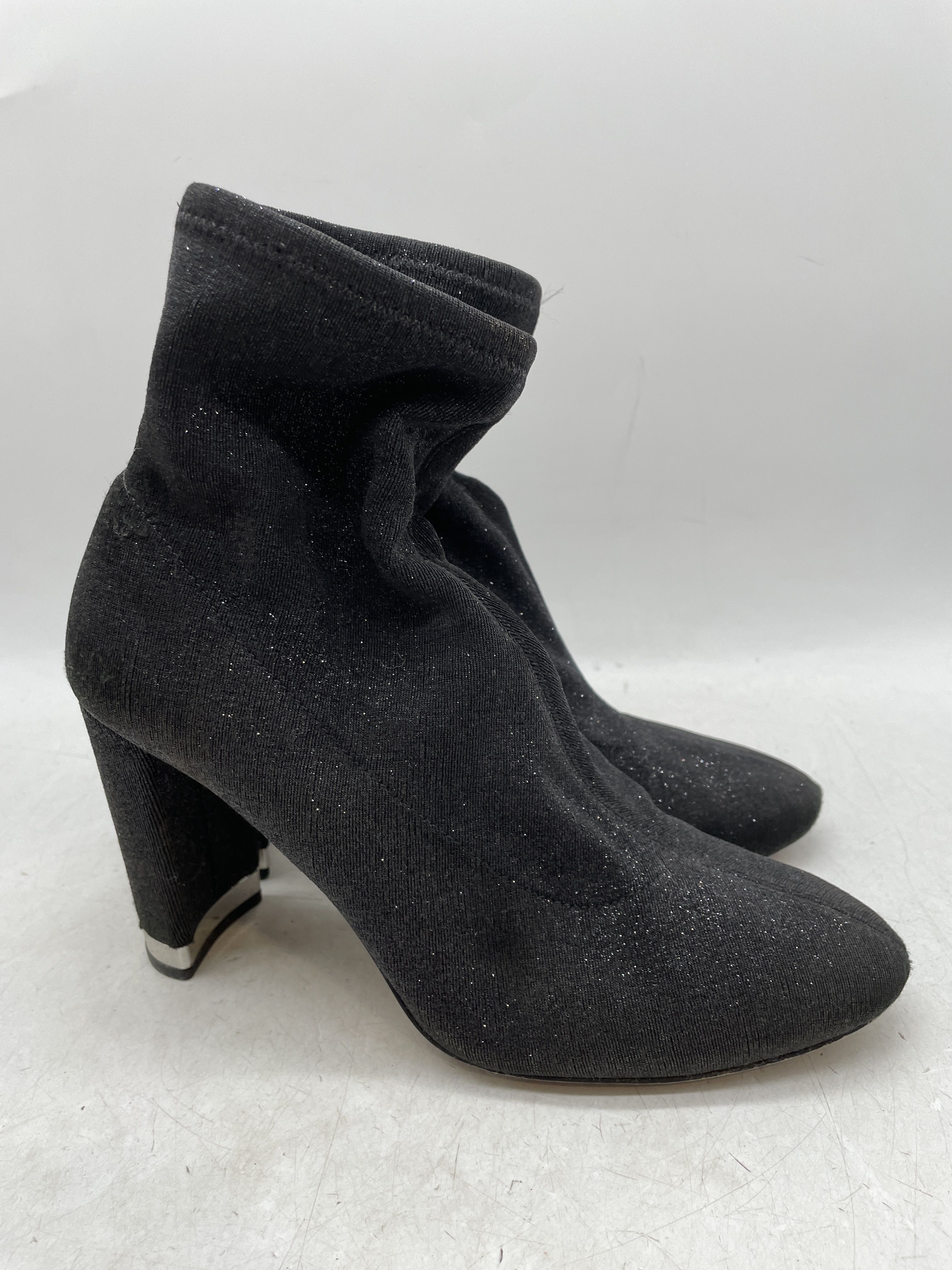 Michael kors 2024 mandy booties