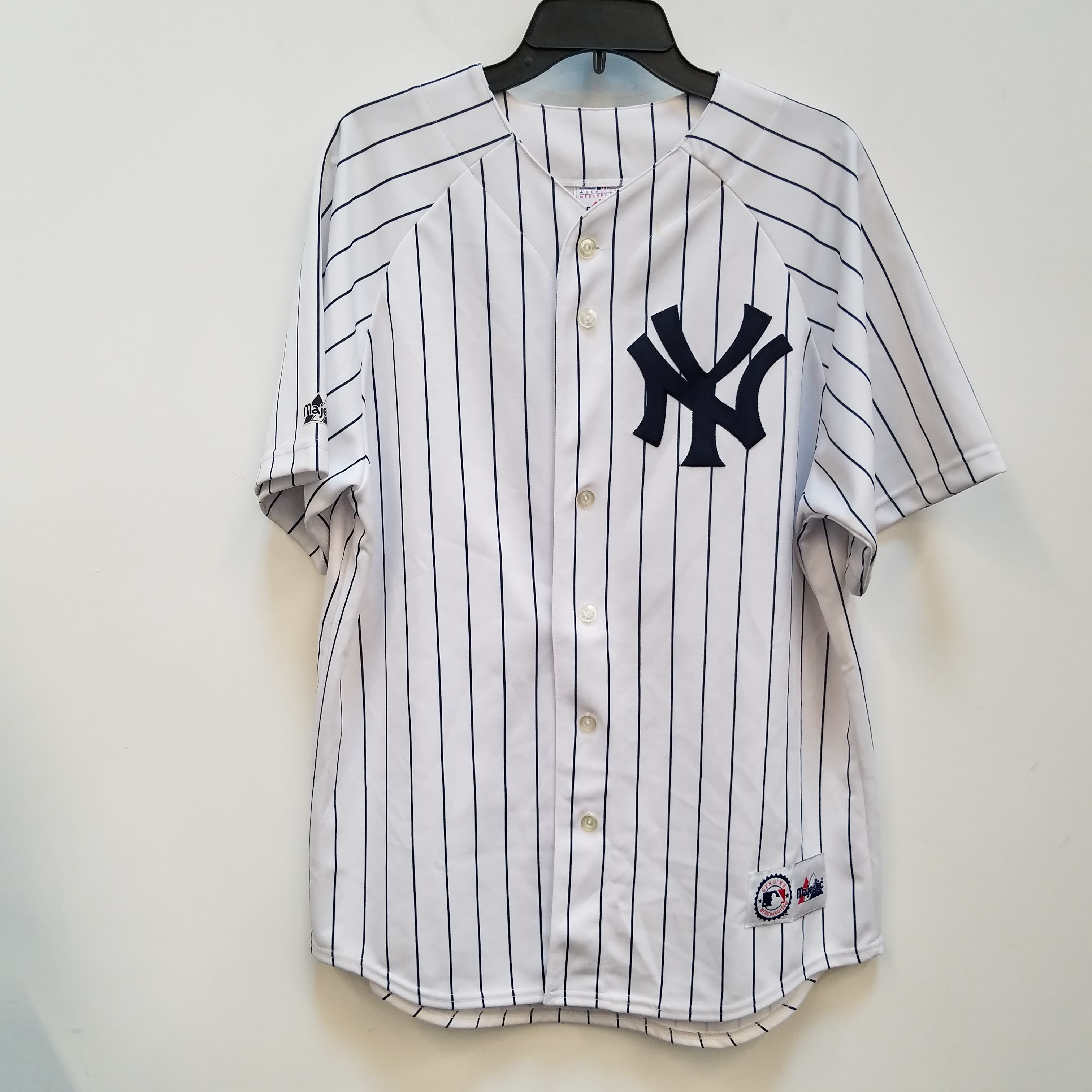 Majestic New York Yankees Baseball Jersey Tee  Jersey outfit, Sports jersey  outfit, Football jersey outfit