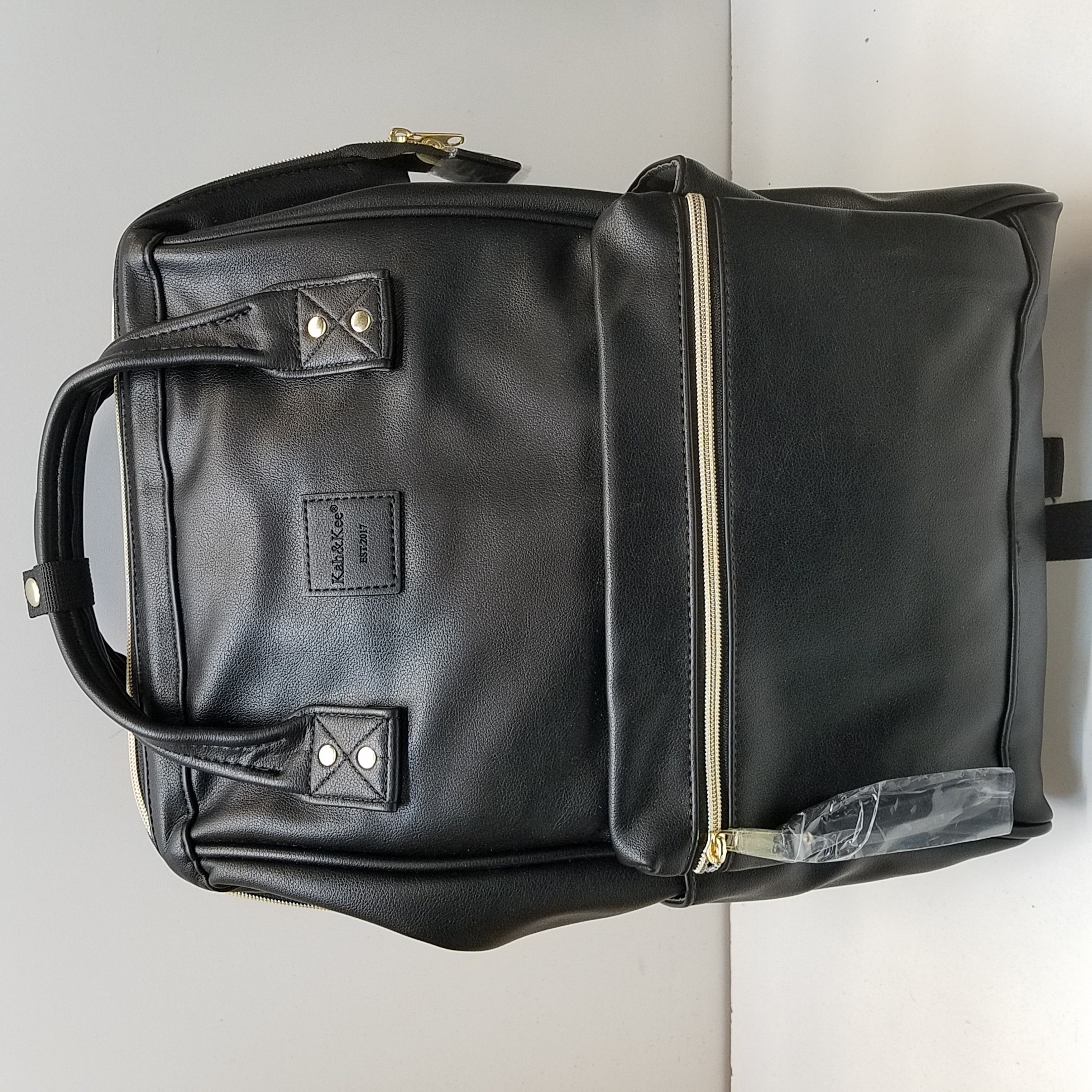 Buy the Kah&Kee Backpack Brown | GoodwillFinds