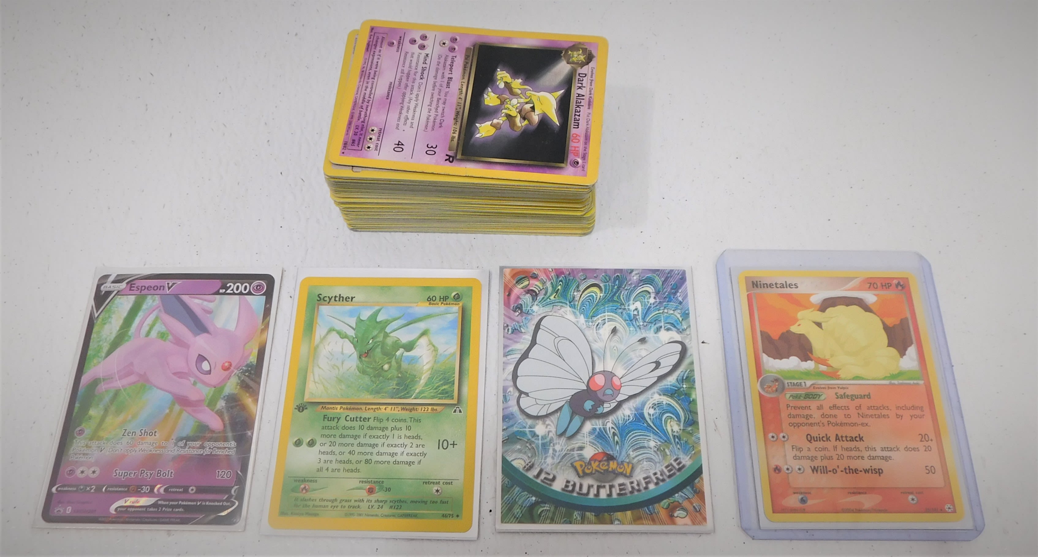 Buy the Pokemon TCG Lot of 100+ Cards Bulk with Holofoils and Rares ...