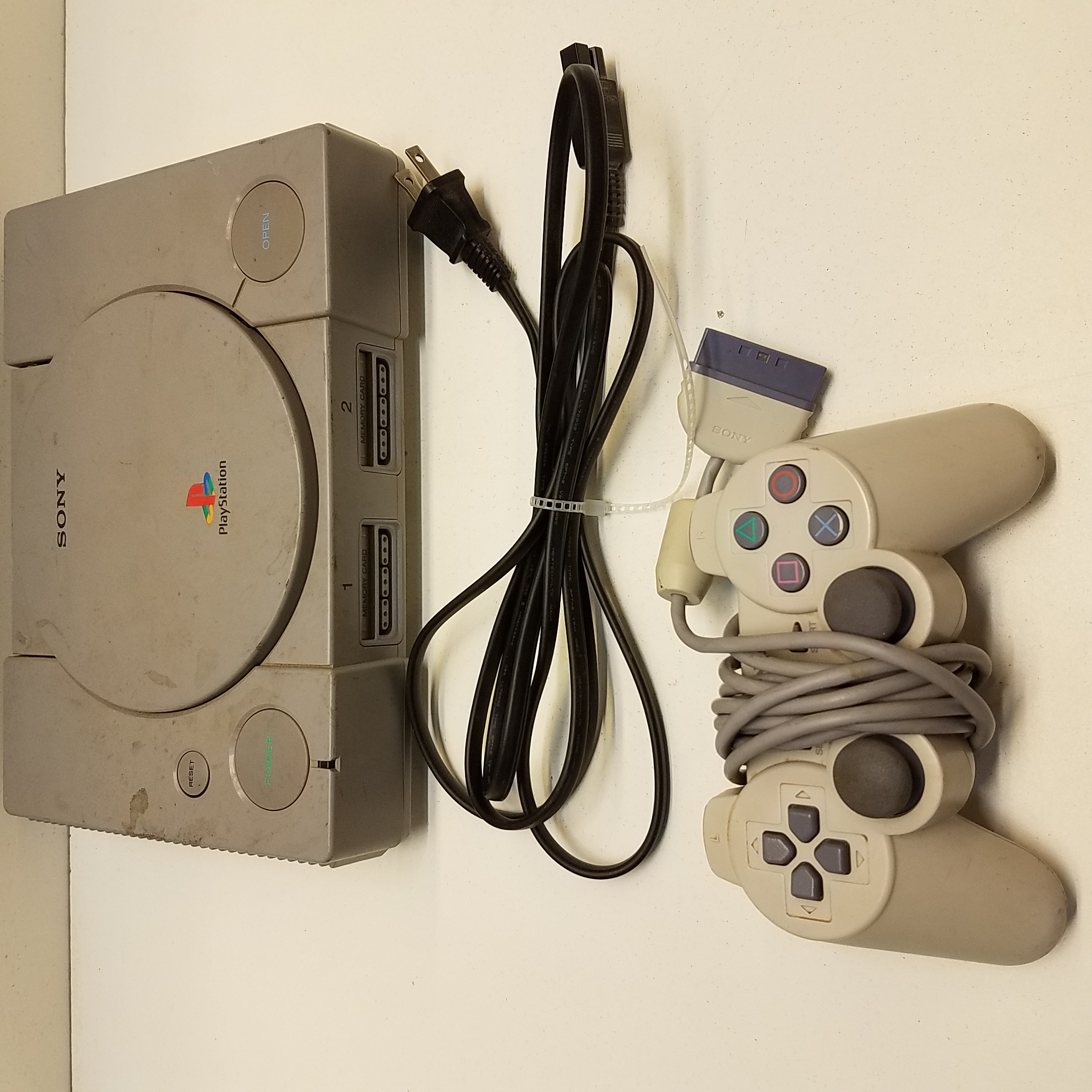 Buy the Sony PlayStation One Console W/ Accessories | GoodwillFinds