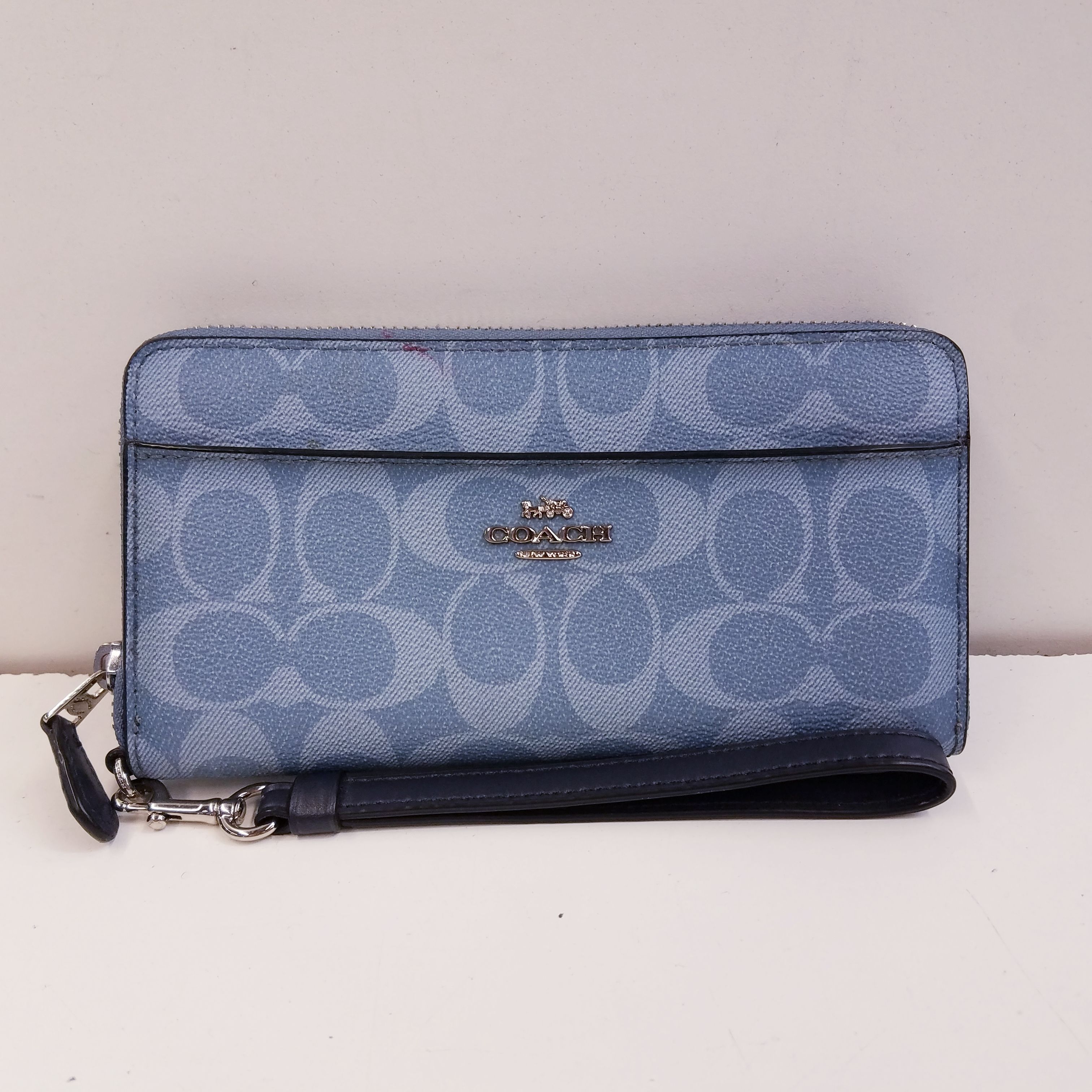 Coach aqua discount wallet