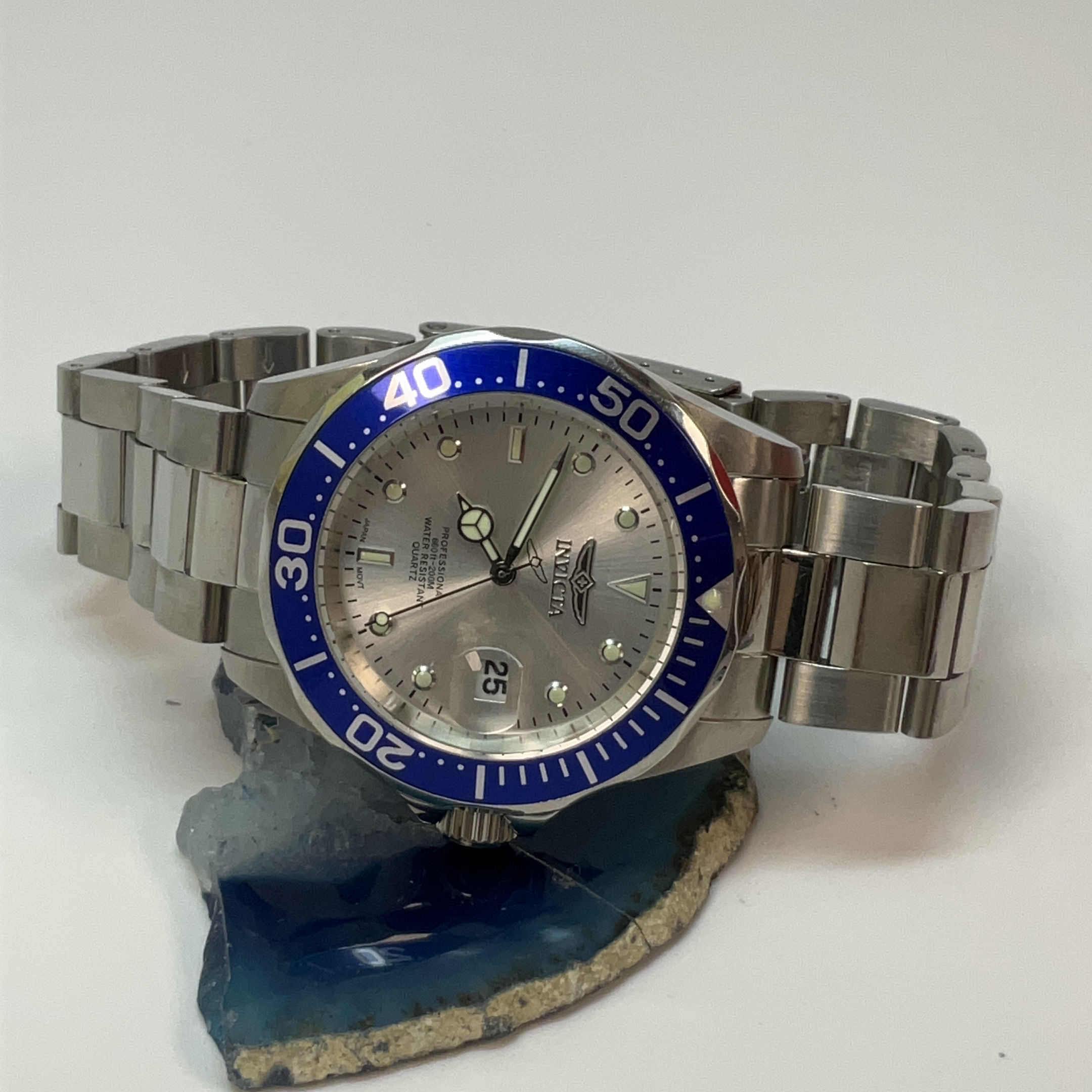 Invicta 14123 best sale