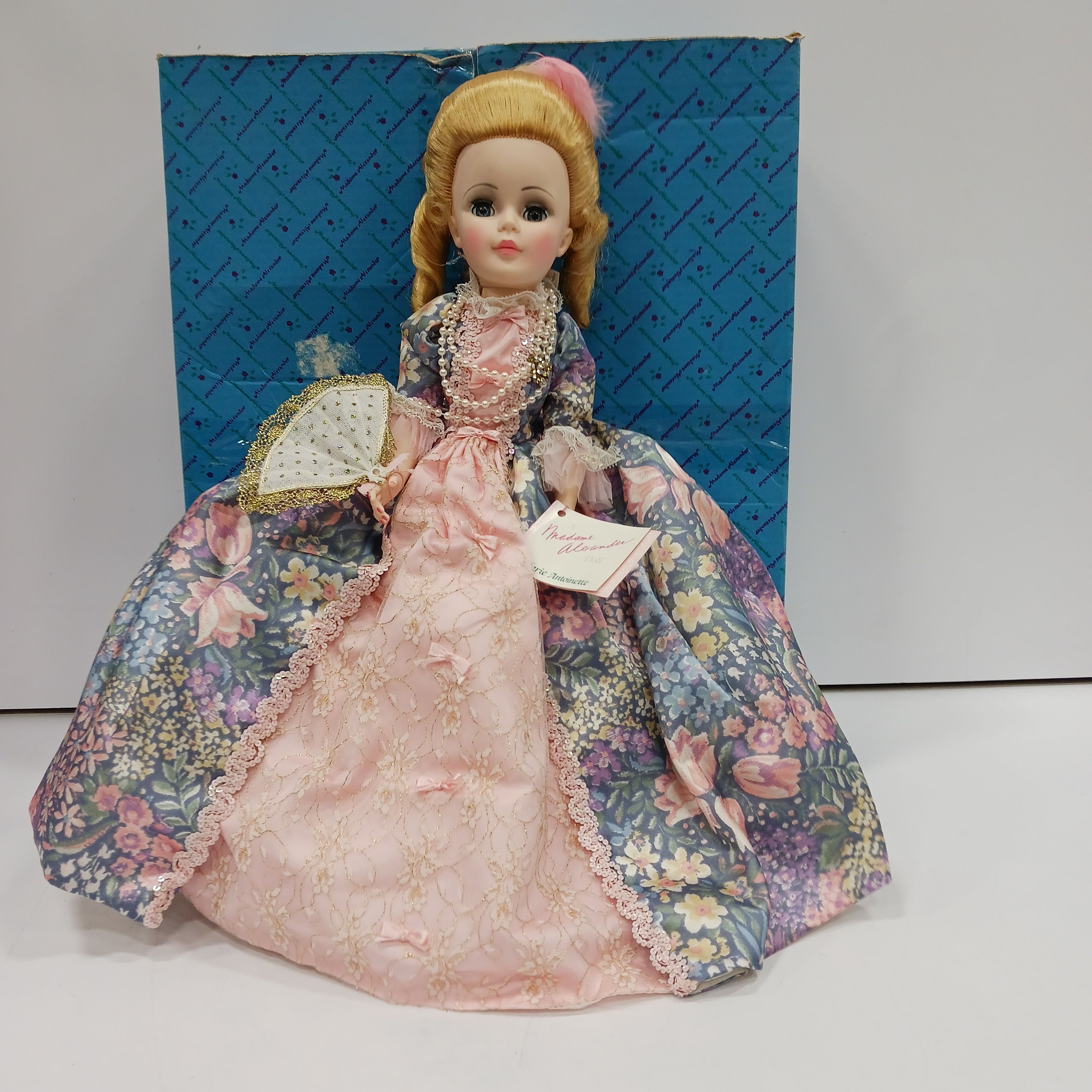 Madame alexander marie antoinette 2024 doll