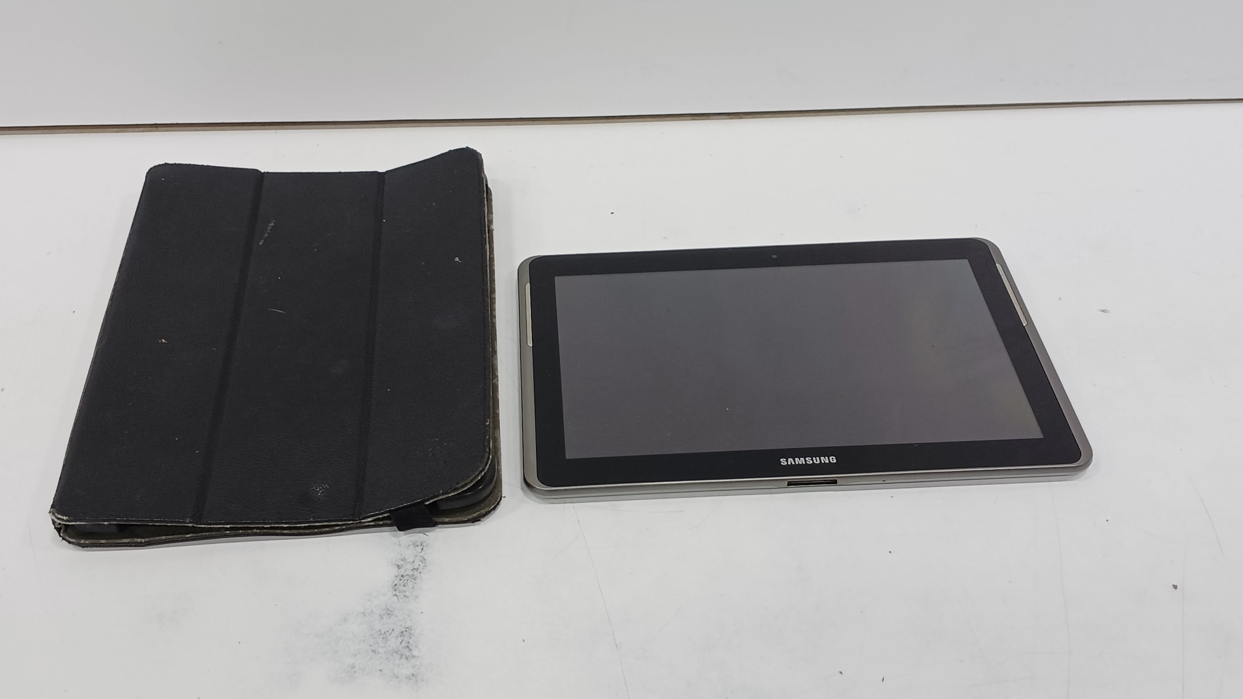 Buy Samsung Galaxy Tab 2 10.1 Tablet With Case for USD 30.00 | GoodwillFinds