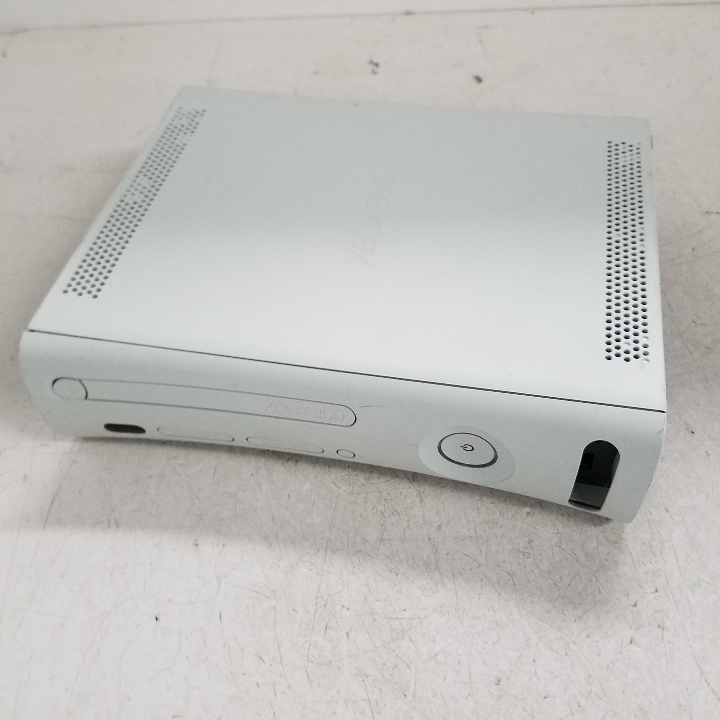 Buy the Microsoft Xbox 360 Jasper Console | GoodwillFinds