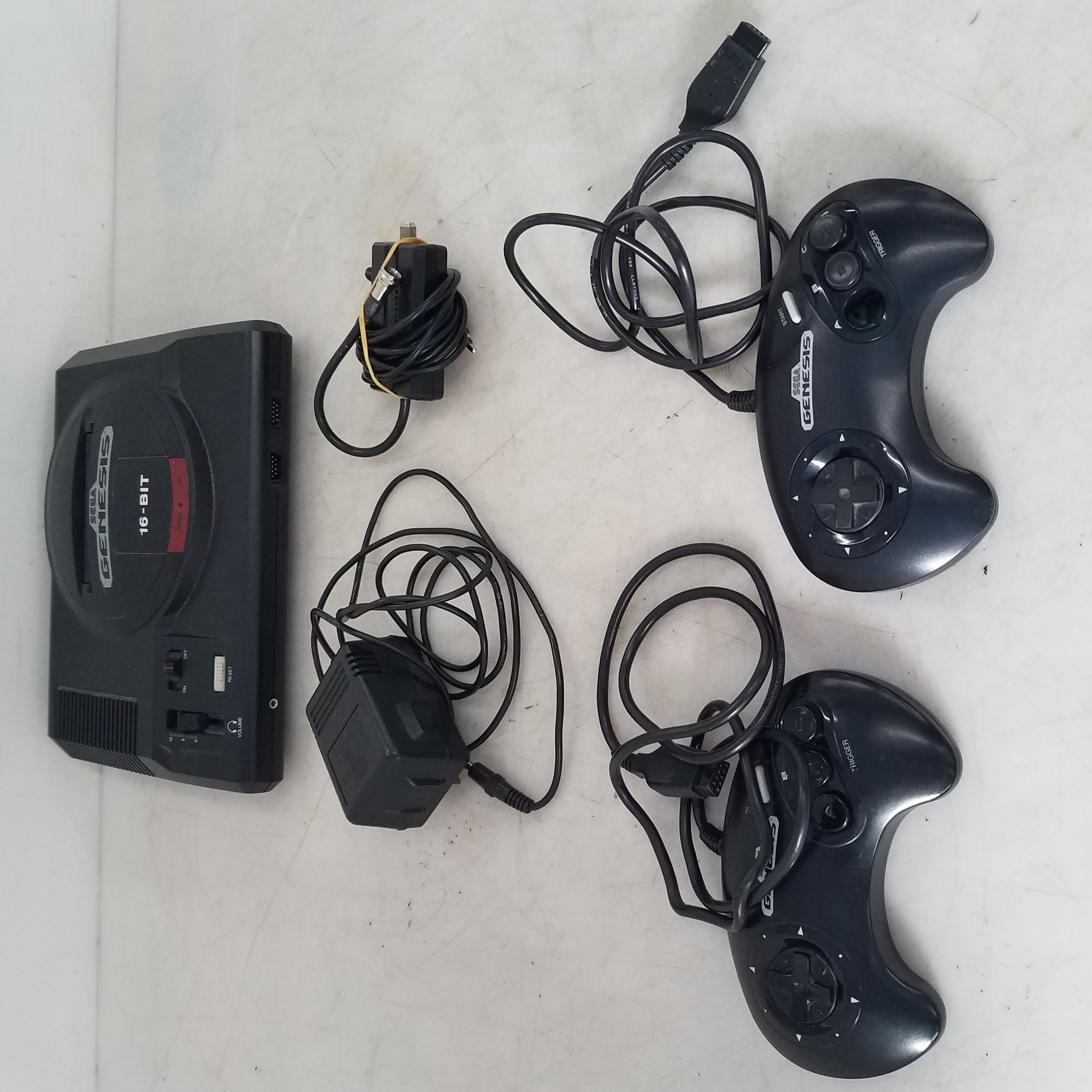 Buy the Sega Genesis Black Console Bundle | GoodwillFinds