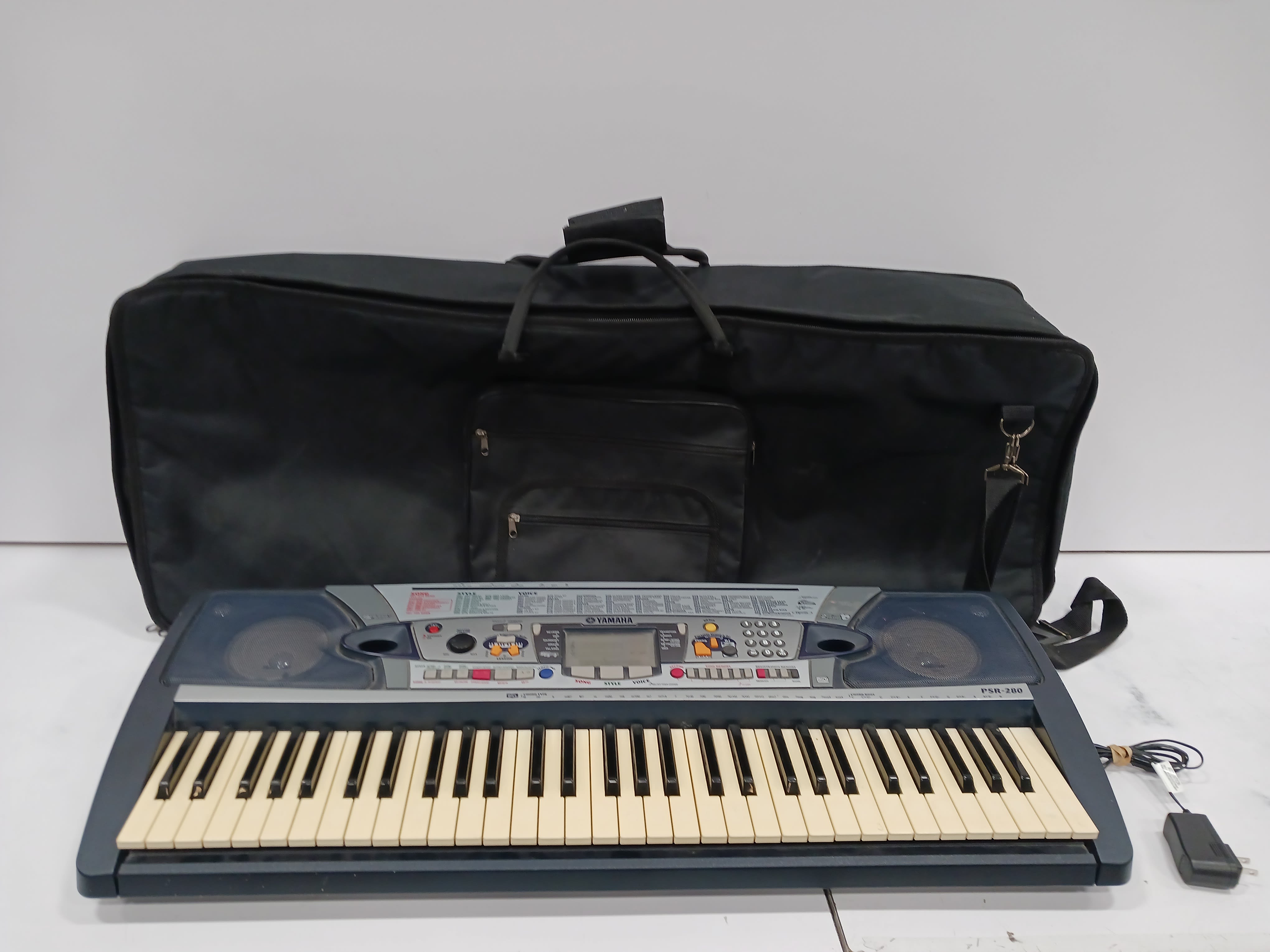 Buy Vintage Yamaha PSR-280 Electric Keyboard w/Case for USD 59.99 |  GoodwillFinds