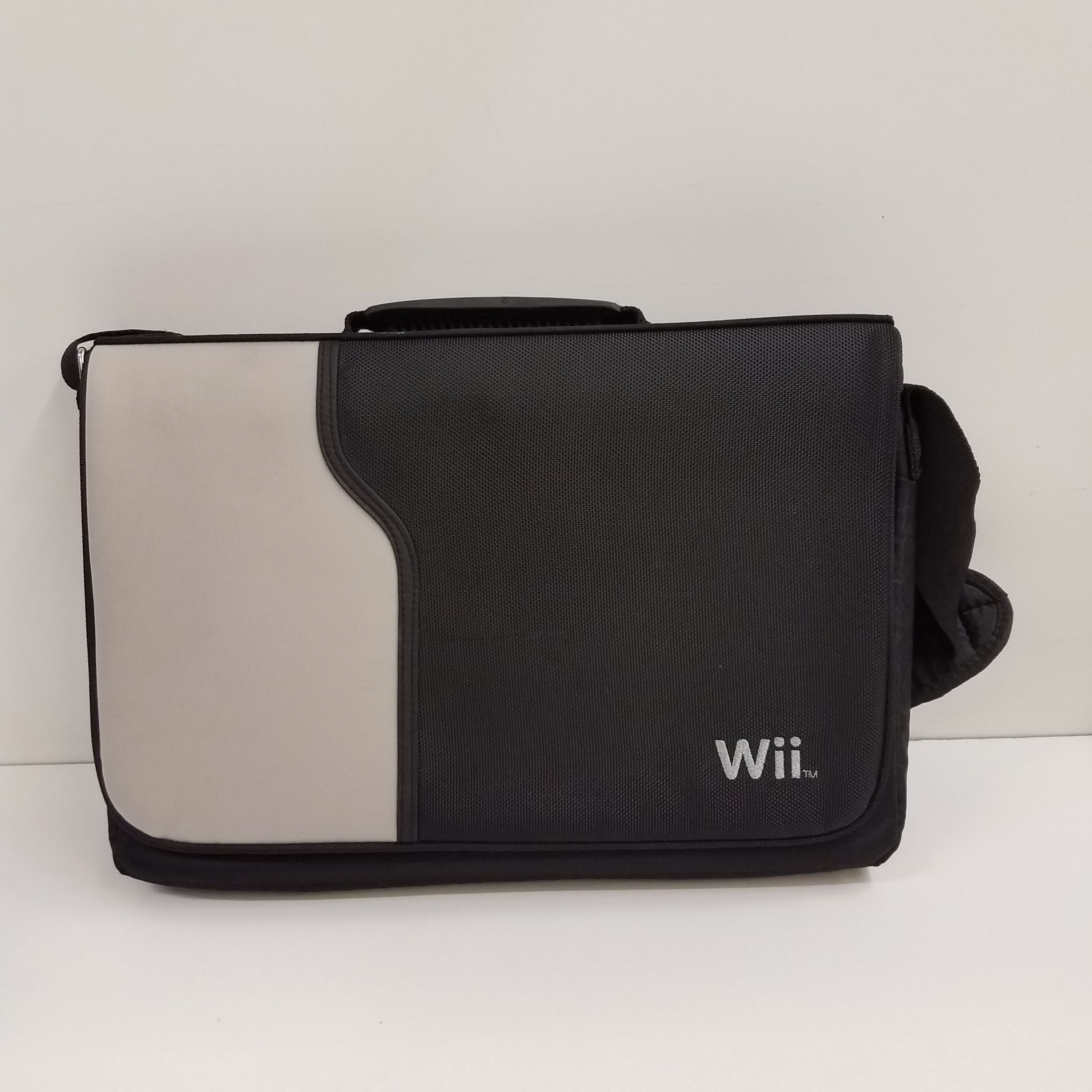 Nintendo Wii Black Blue Carrying Case Travel Messenger Bag Pockets &  Strap