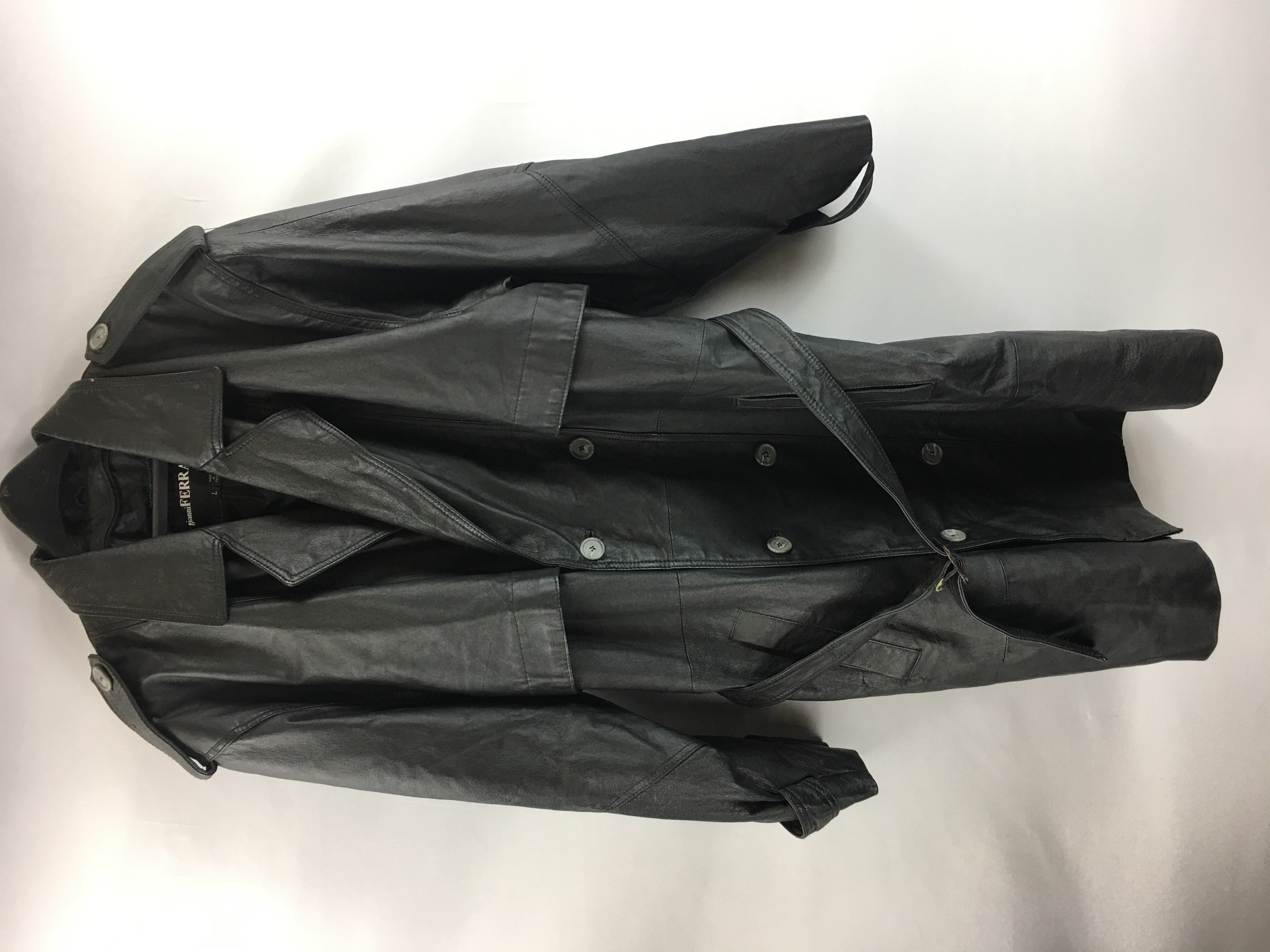 Buy the Gianni Ferrara Men Leather Jacket L | GoodwillFinds