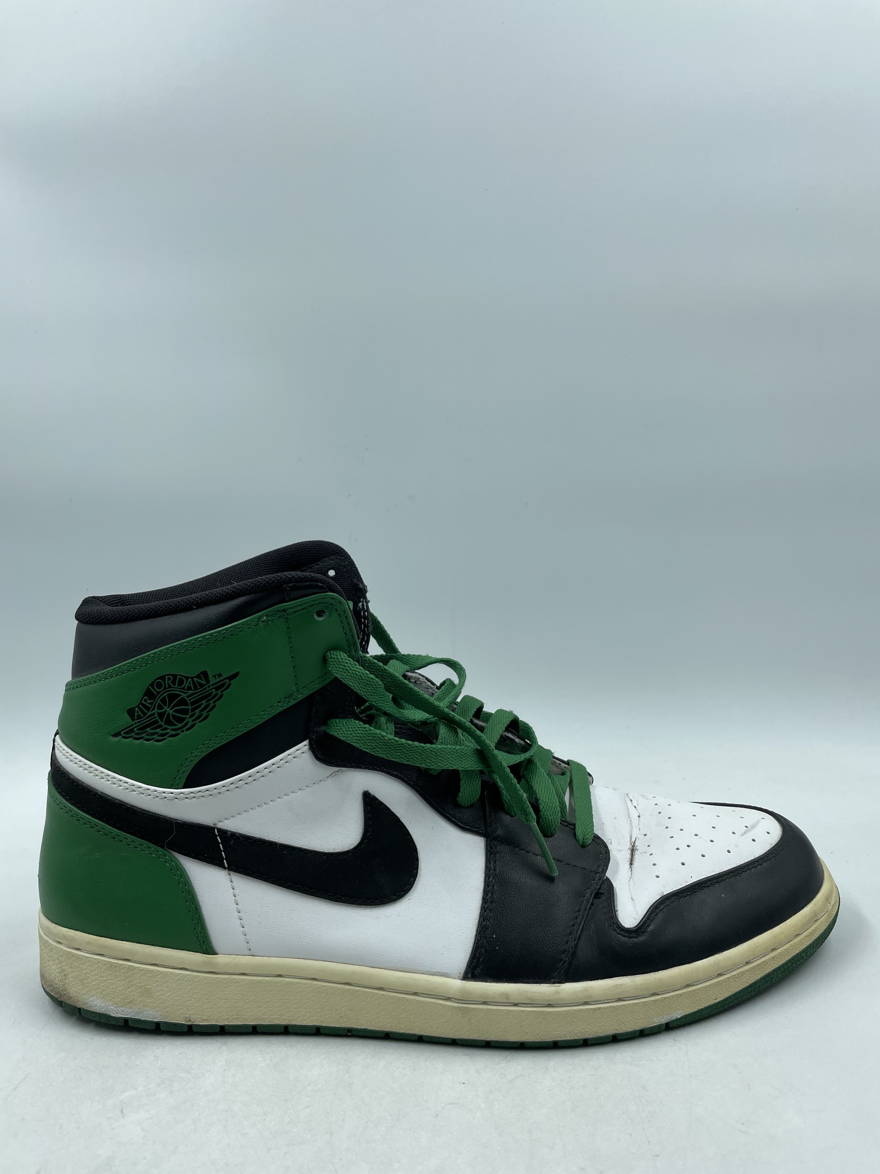 Buy the Authentic Air Jordan 1 Retro High Boston Celtics M 13