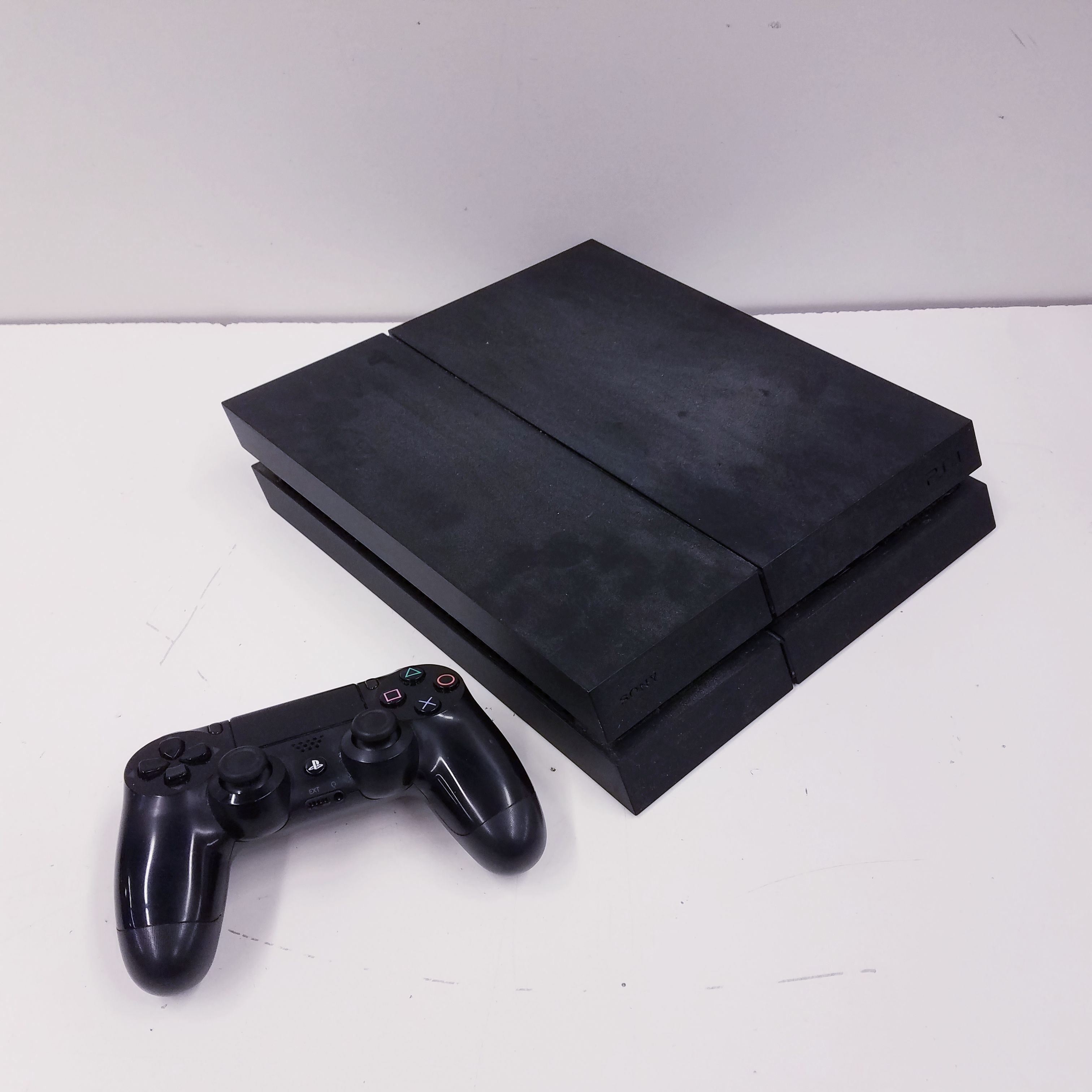 Buy the Sony Playstation 4 500GB CUH-1215A console - matte black