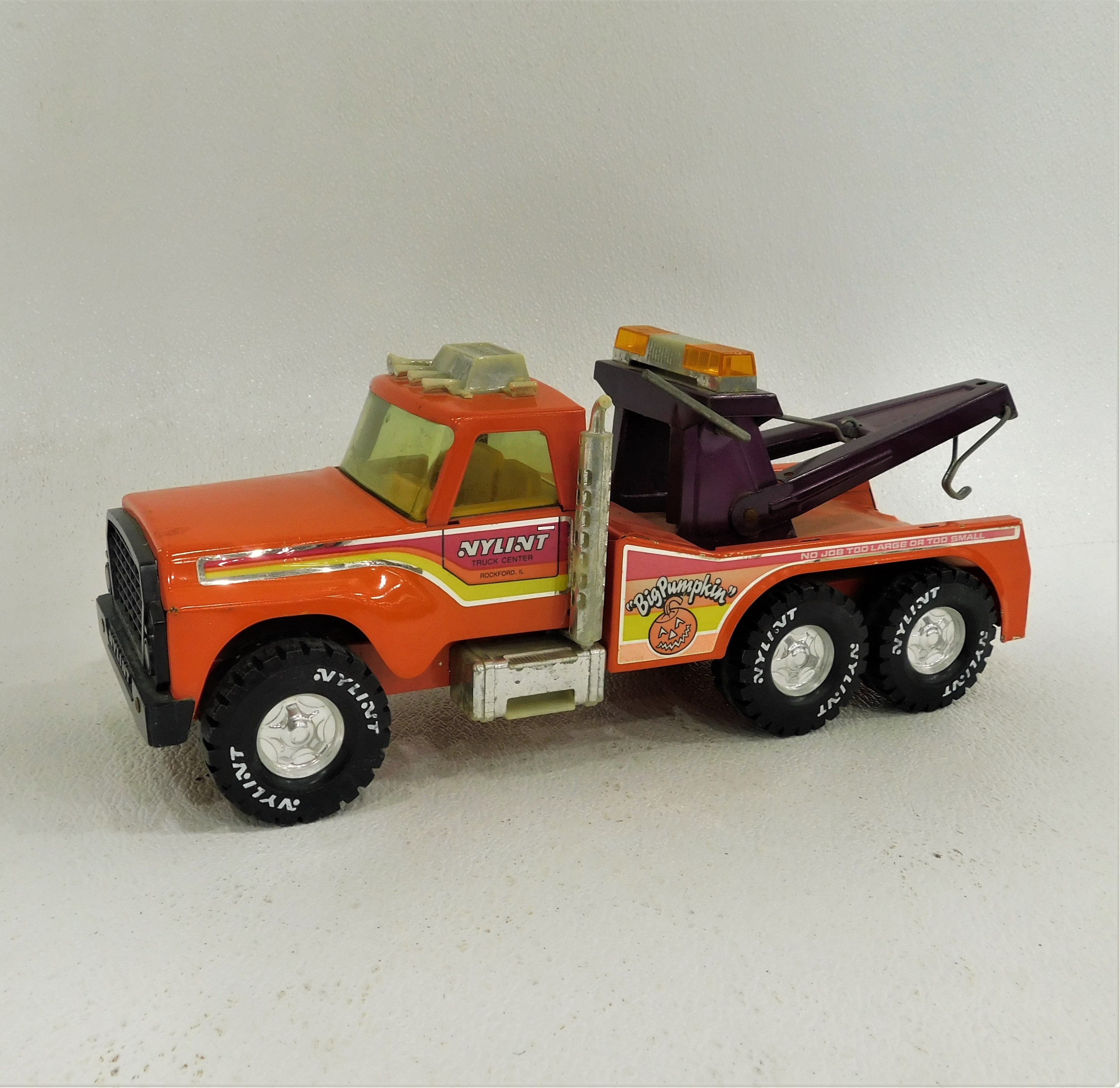 Buy the Vintage Nylint Big Pumpkin Pressed Steel Wrecker Tow Truck ...