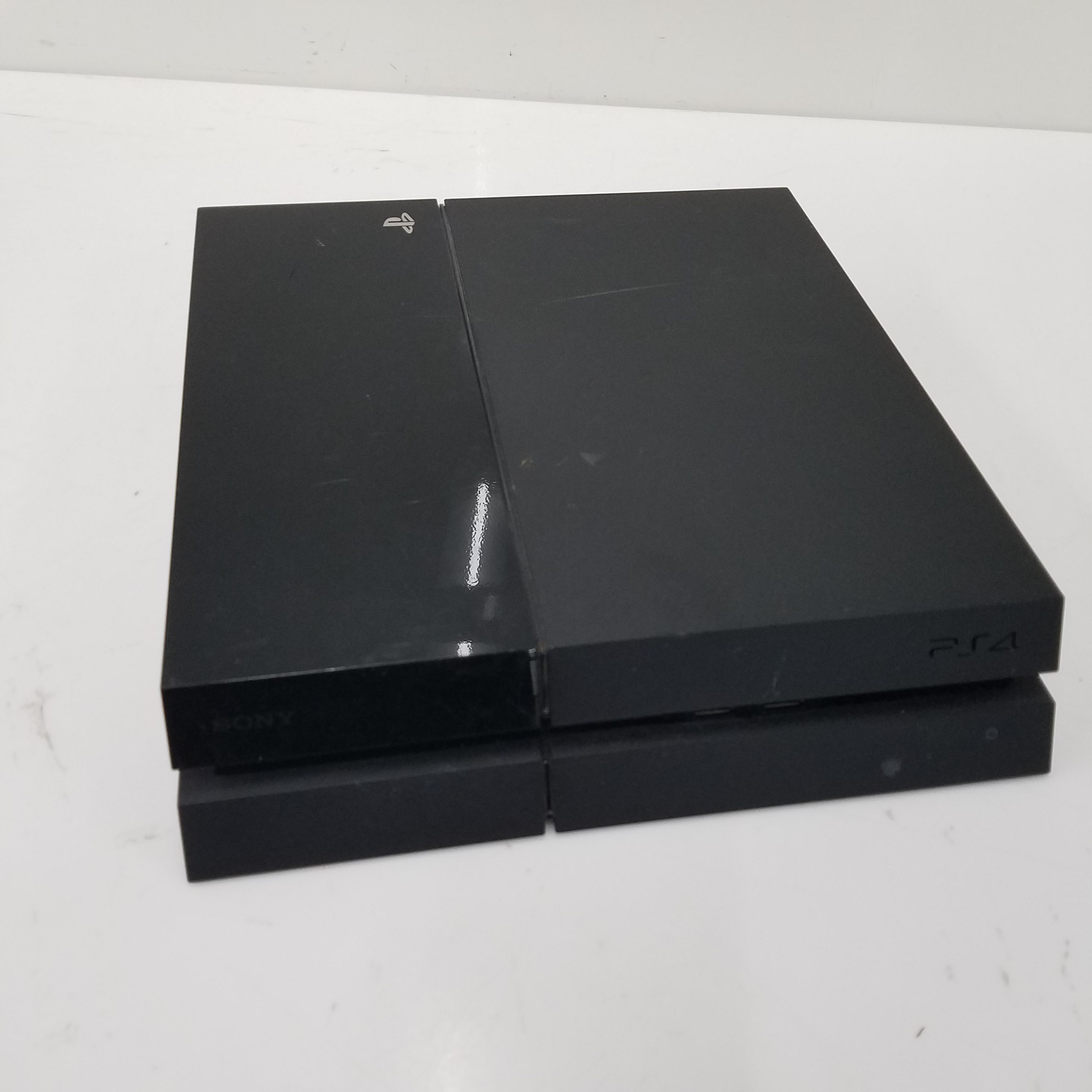 Buy the Sony PlayStation 4 CUH-1001A 500GB | GoodwillFinds