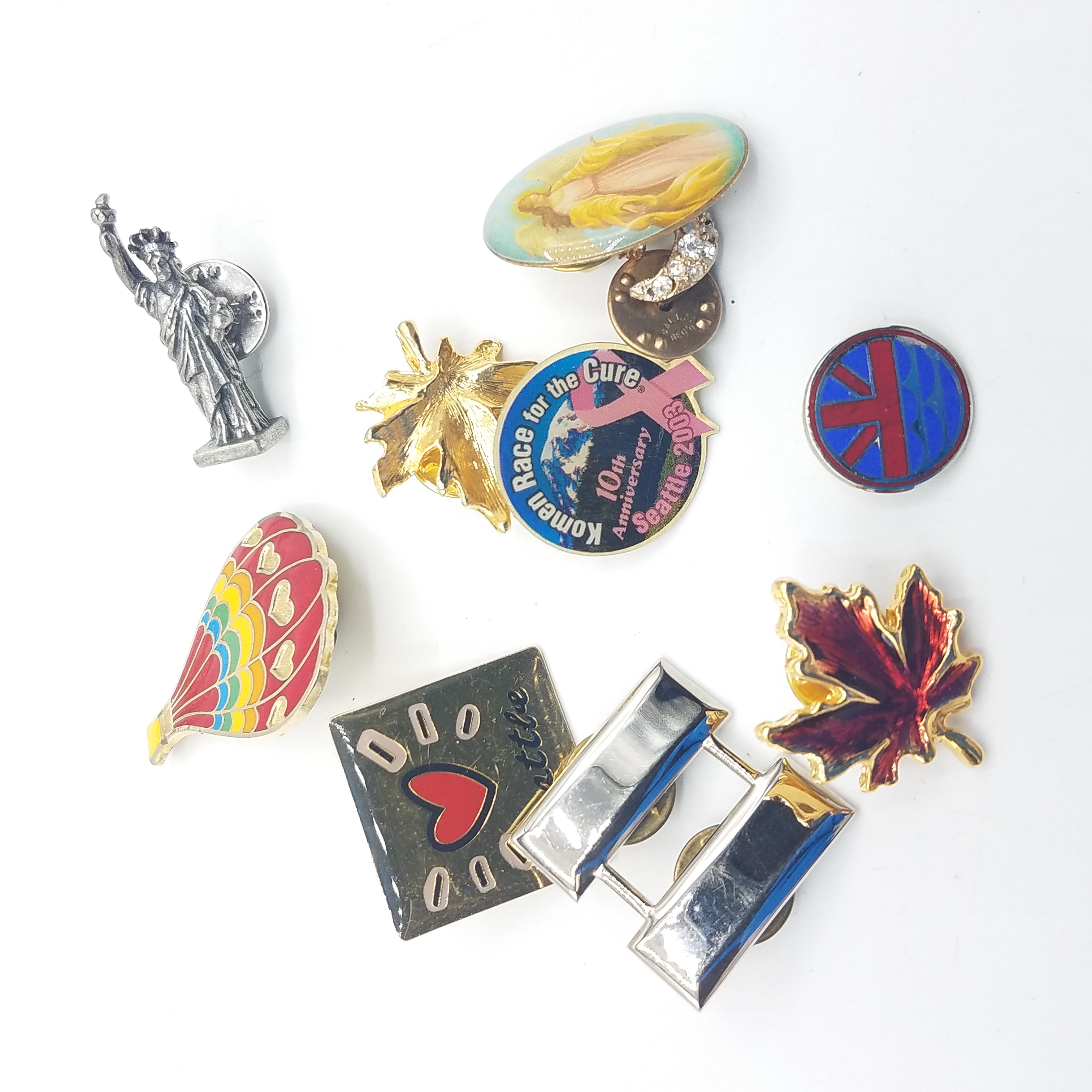 Buy the Wearable Pins Lot | GoodwillFinds