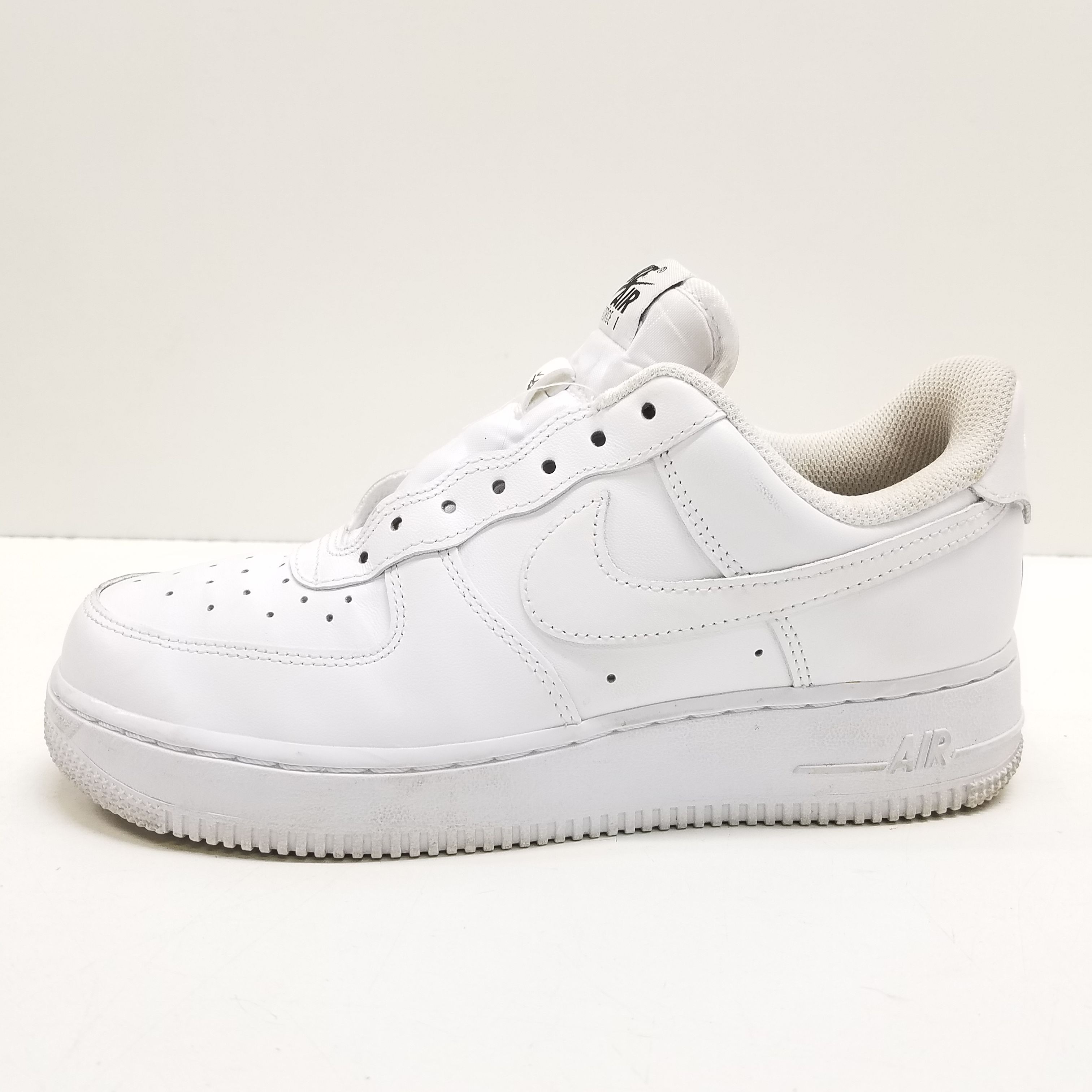 Nike Air Force 1 '07 FlyEase White/White/White Women's Shoes, Size: 8.5