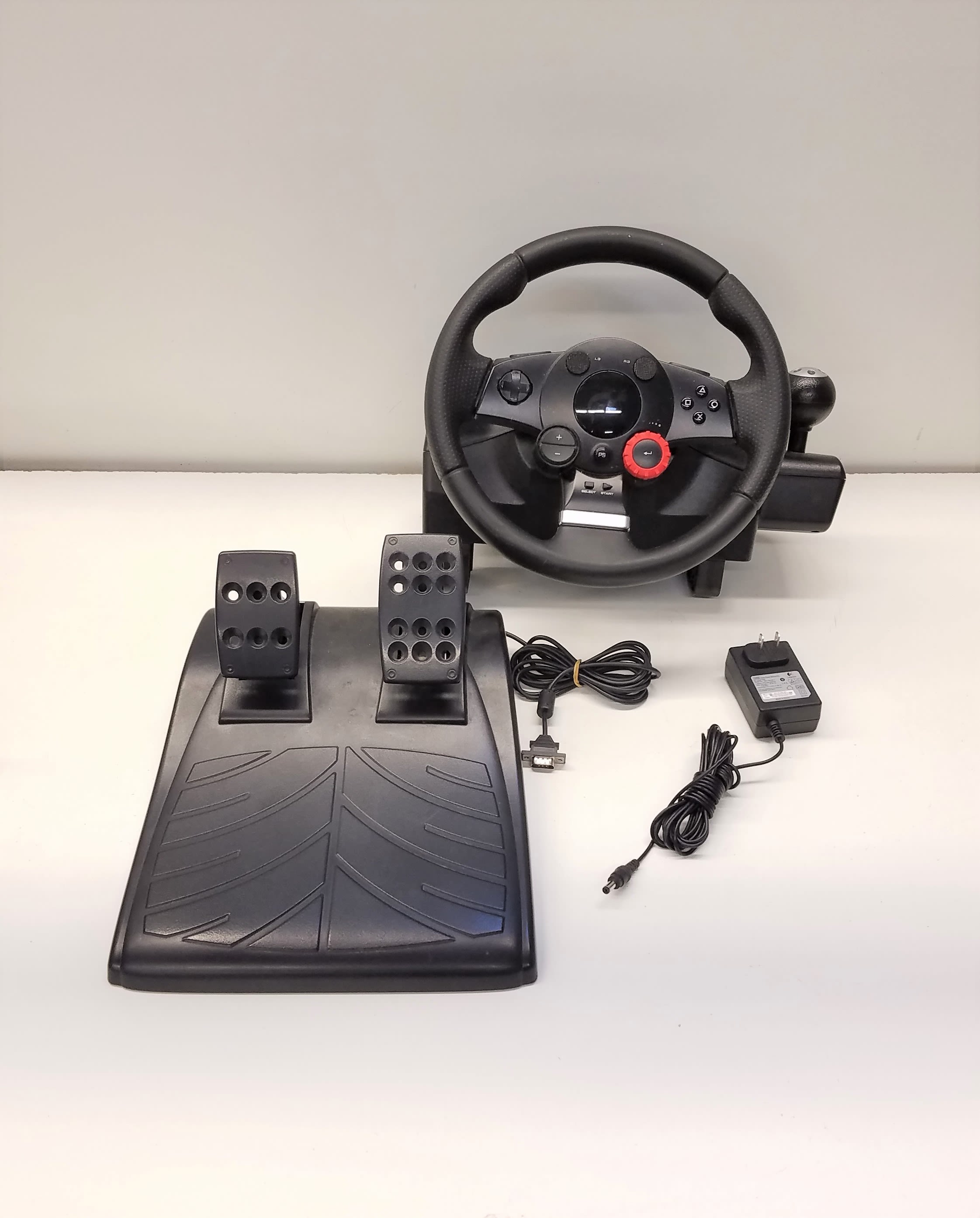 Buy the Logitech Driving Force GT Racing Wheel With Foot Pedals E-X5C19 ...