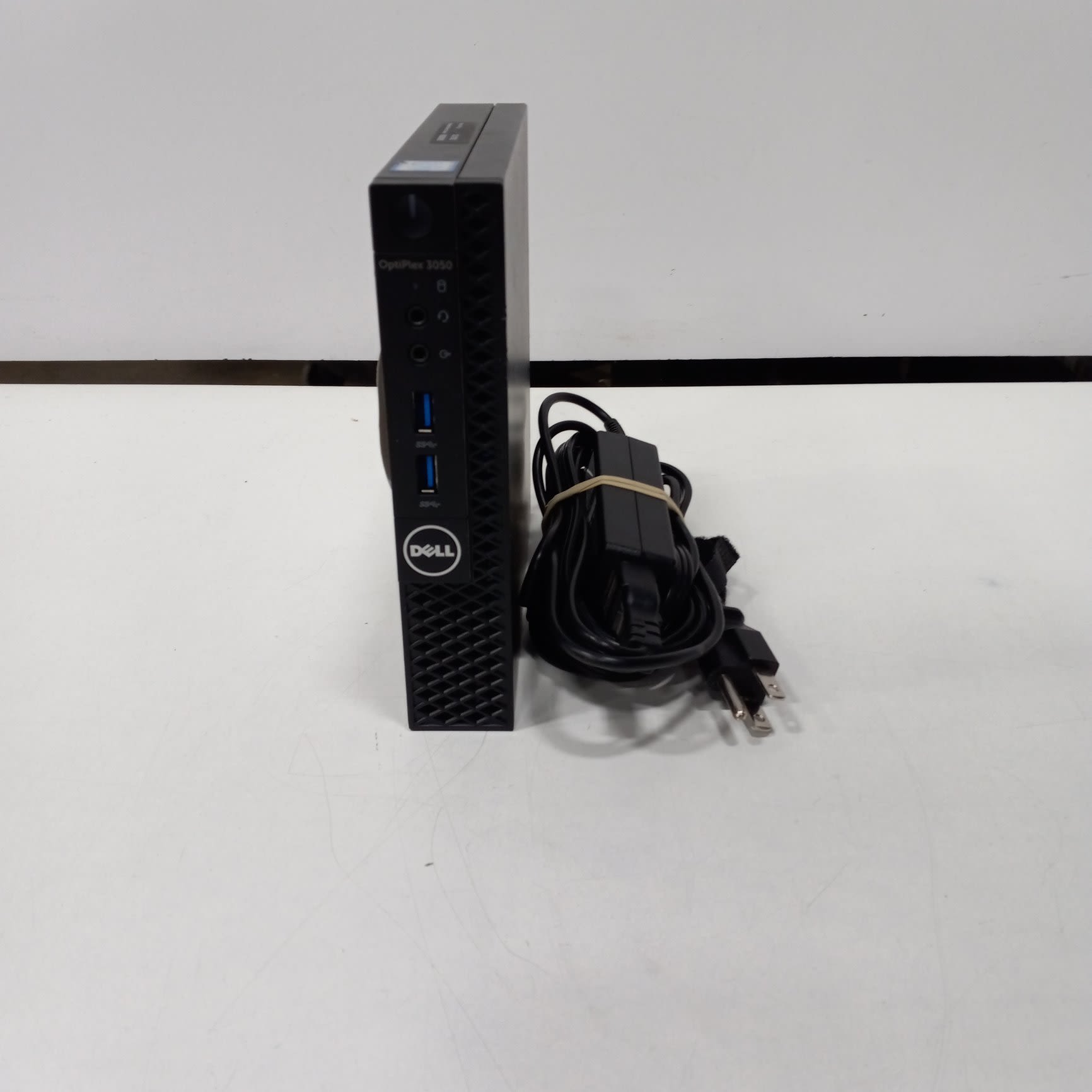 Buy Dell OptiPlex 3050 Micro Desktop Computer Model D10U for USD 49.99 |  GoodwillFinds