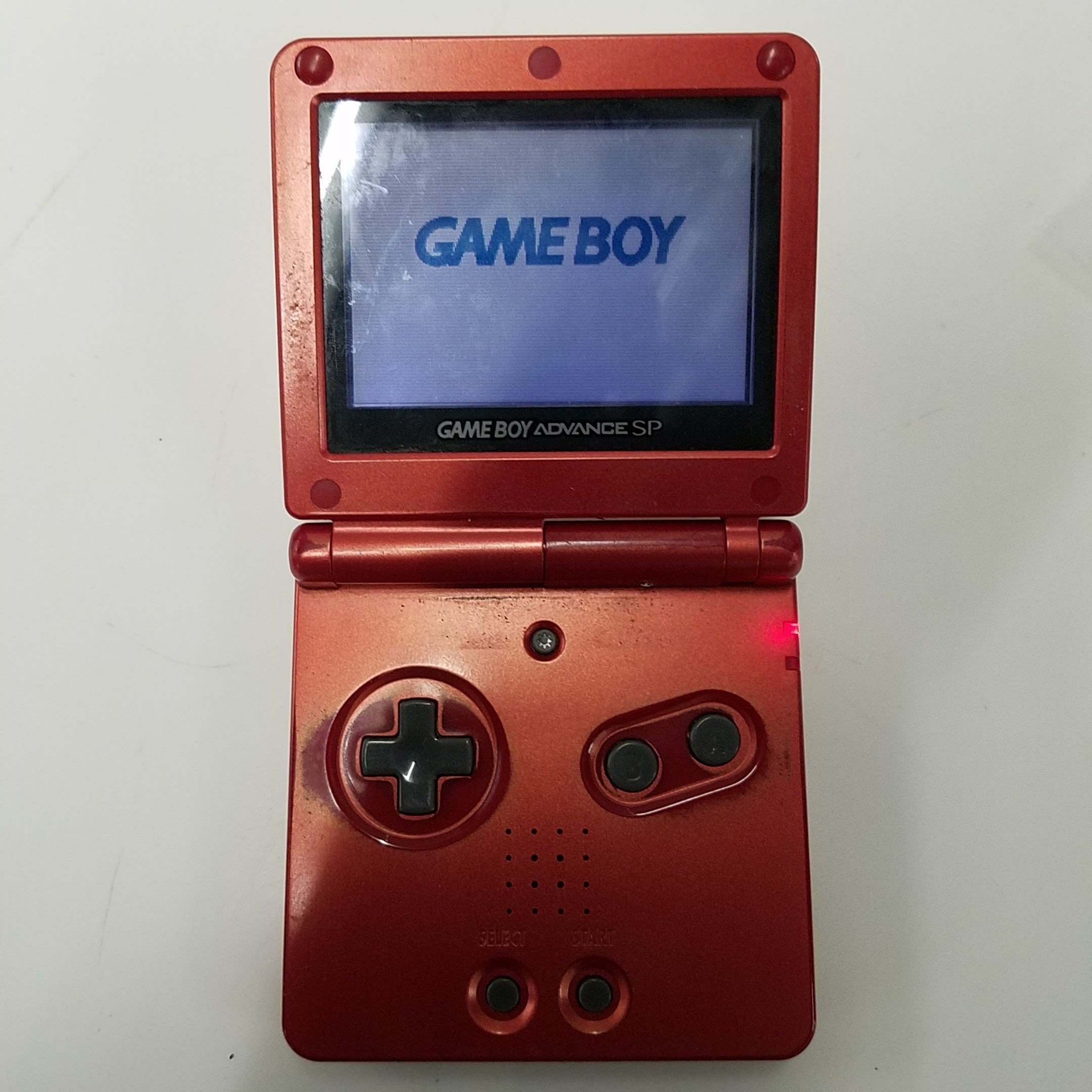 Buy the Nintendo Game Boy Advance SP | GoodwillFinds