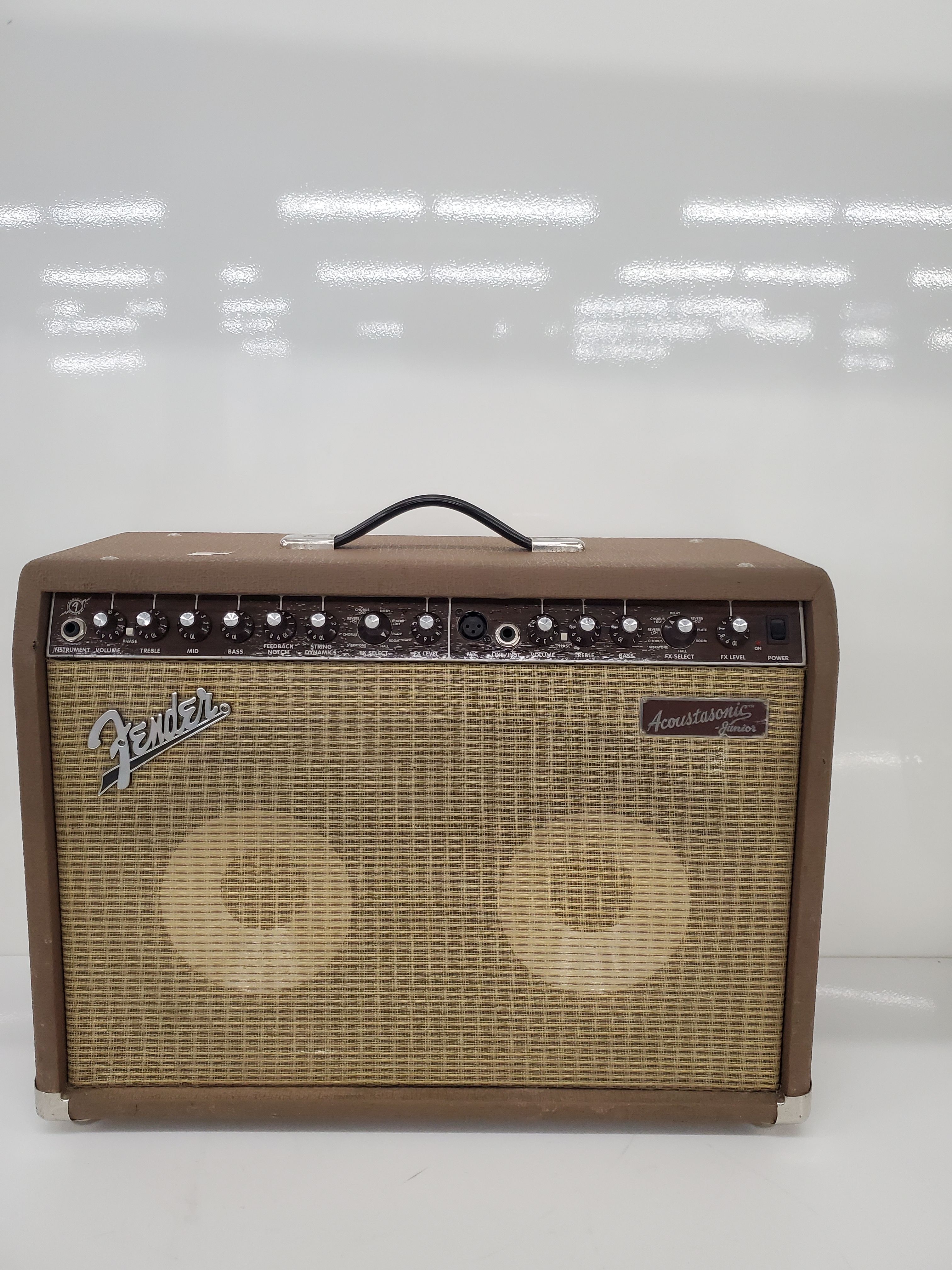 Fender store acoustasonic junior