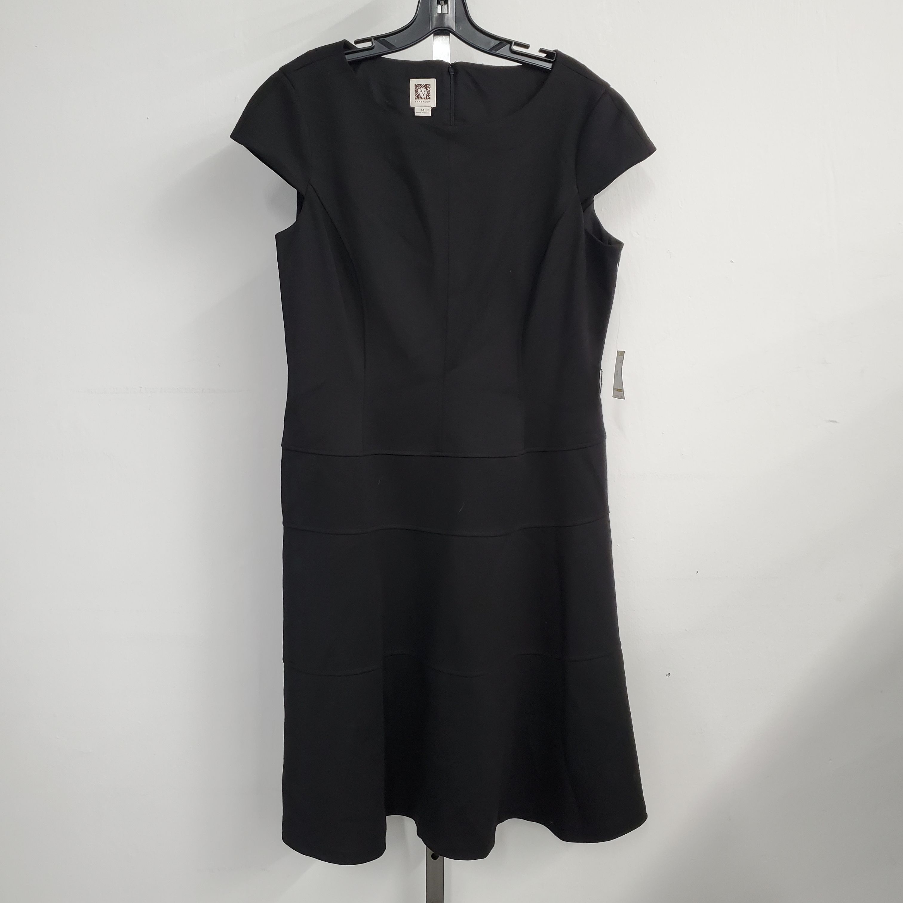 Buy Anne Klein NWT A-Line Cap Sleeve Dress Black Polyester Blend Women's  Size 14 for USD 59.99 | GoodwillFinds