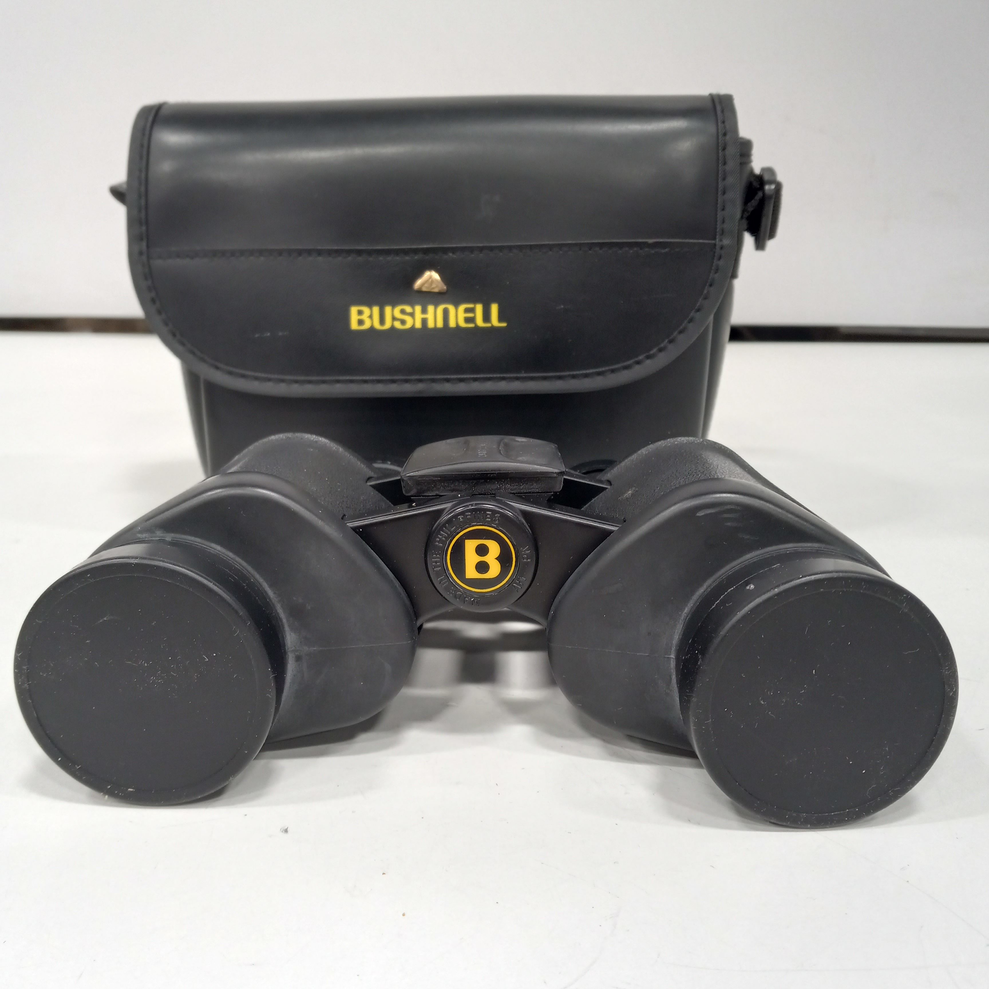 Buy the Bushnell 13-7307 7x35 Powerview Binoculars w/ Case | GoodwillFinds