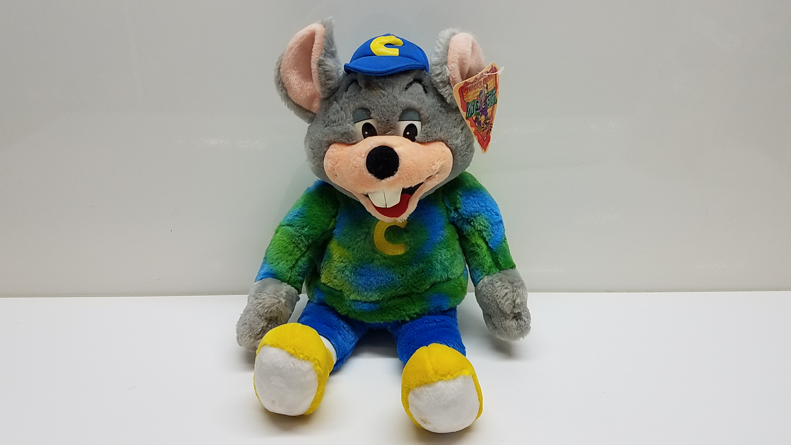 chuck e cheese plush