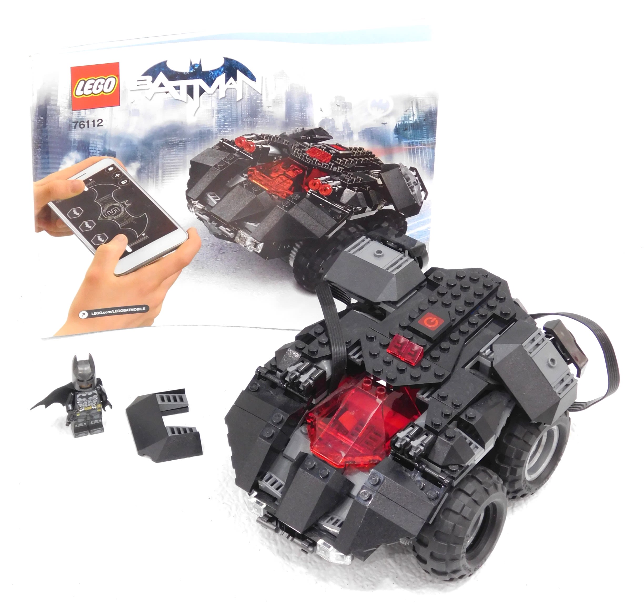 Buy the DC Comics Set 76112 App Controlled Batmobile w Manual