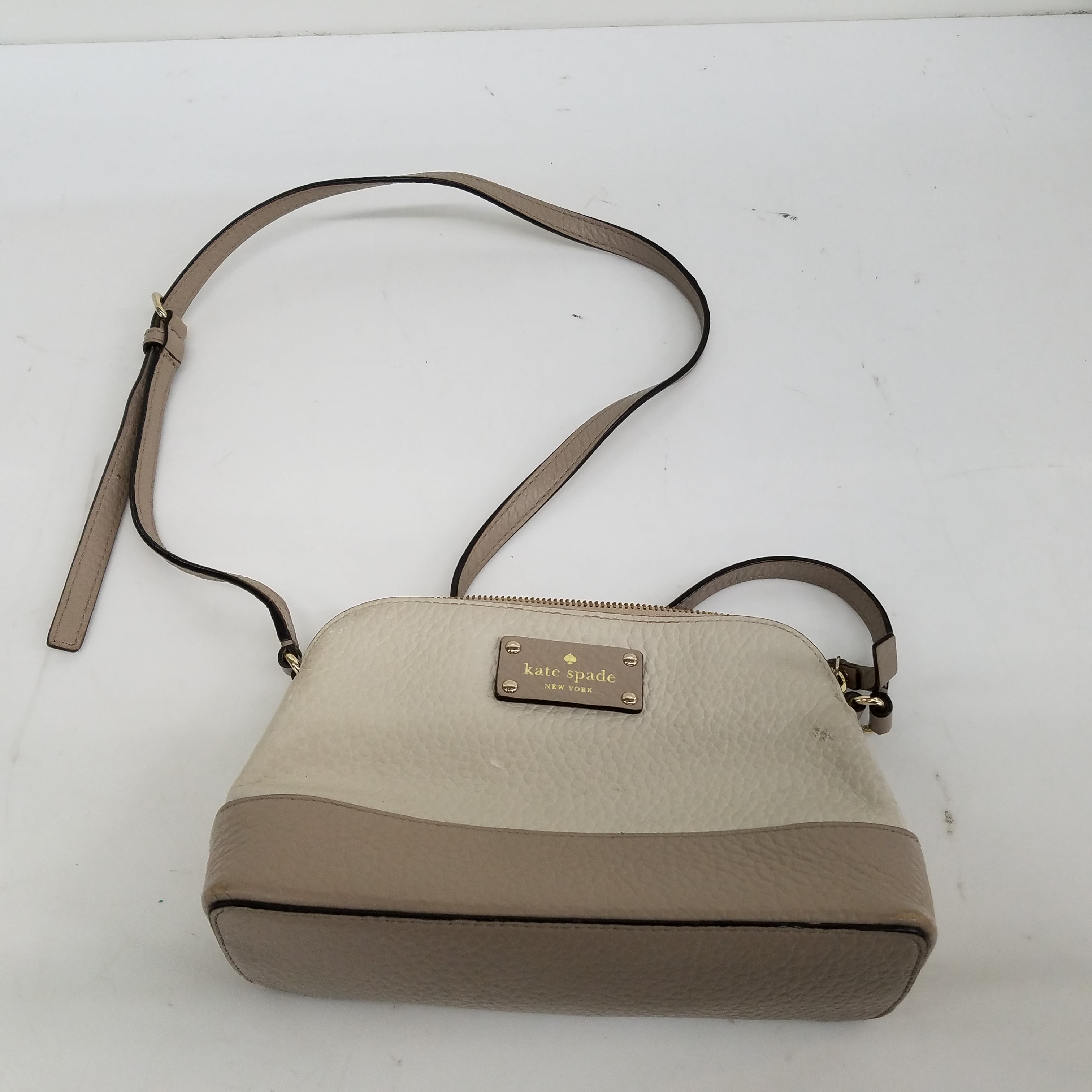 Buy Kate Spade Hanna Wellesley Cream Pebble Crossbody for USD 49.99 GoodwillFinds