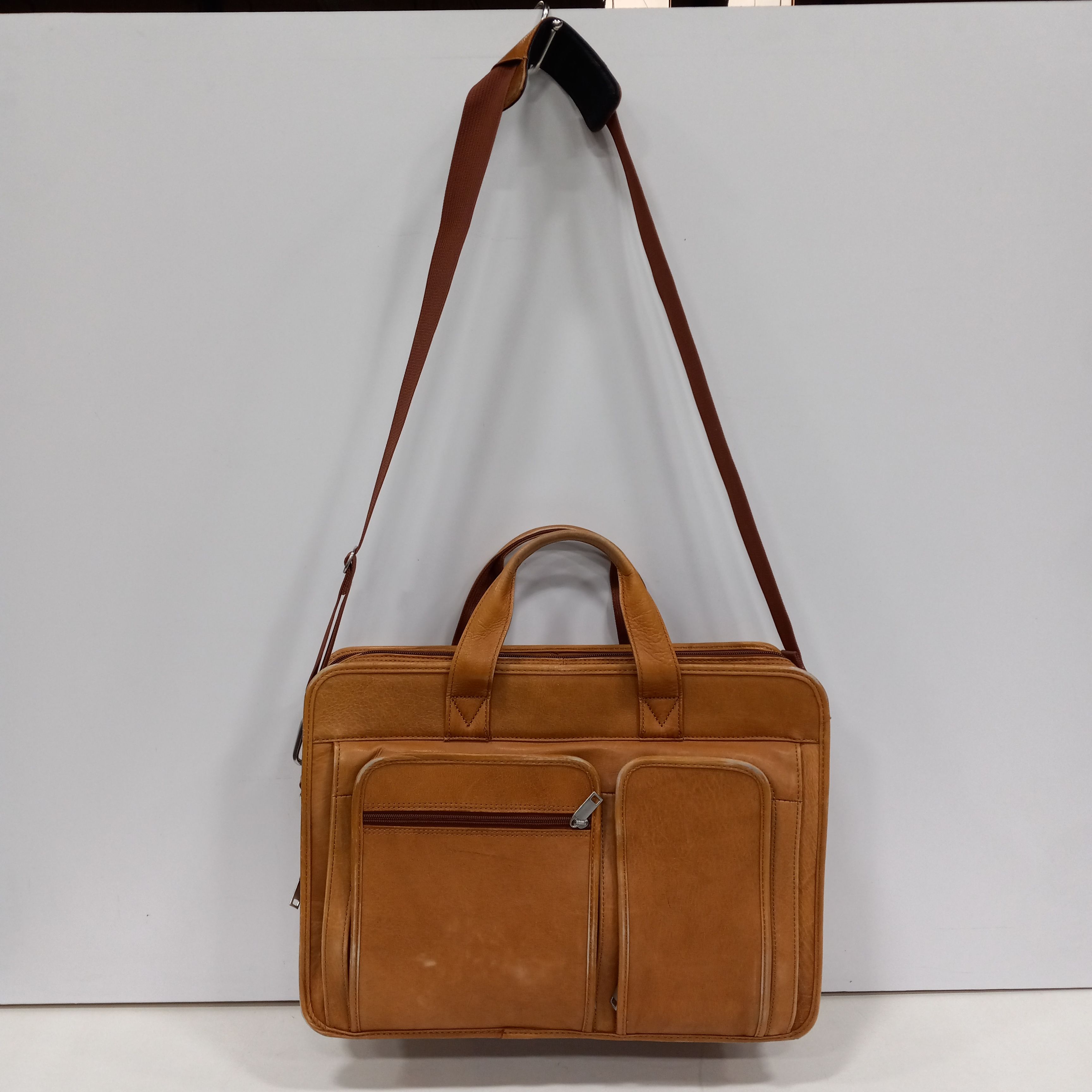 Wilson leather cheap laptop bag