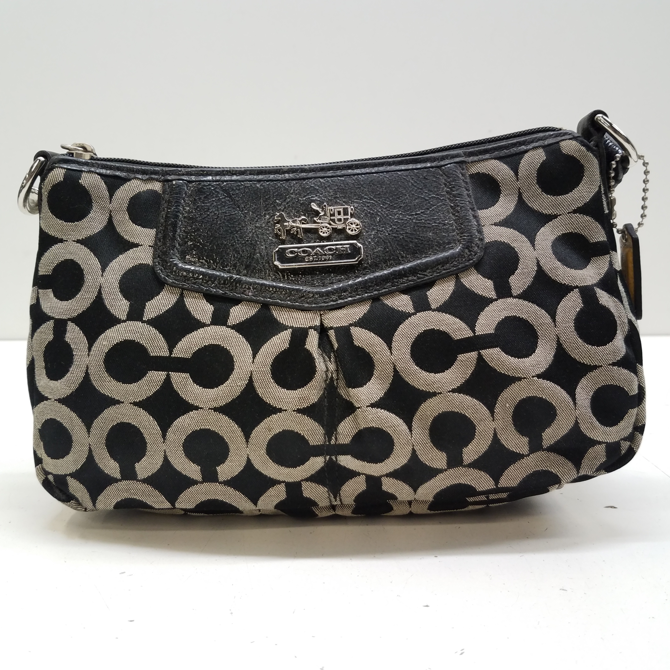 Buy The Coach Black Shoulder Bag Goodwillfinds