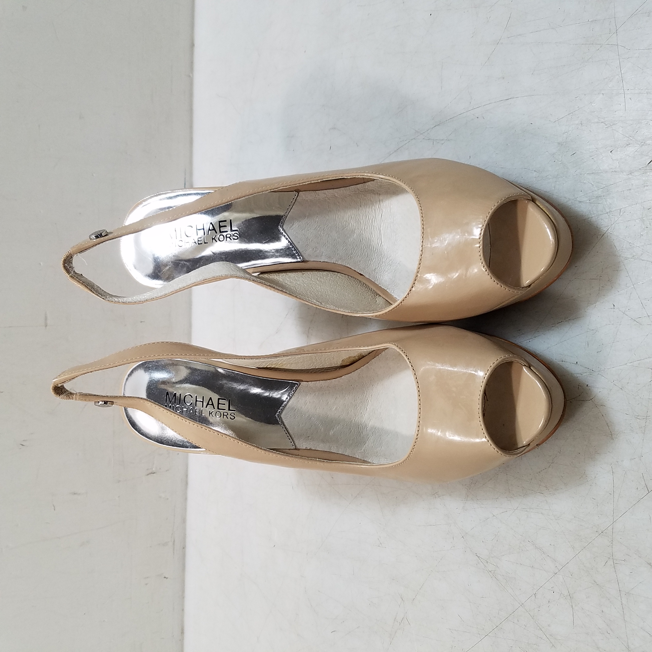 Buy the MICHAEL Michael Kors Beige Patent Leather Peep Toe Slingback Heels  WM 8 M | GoodwillFinds