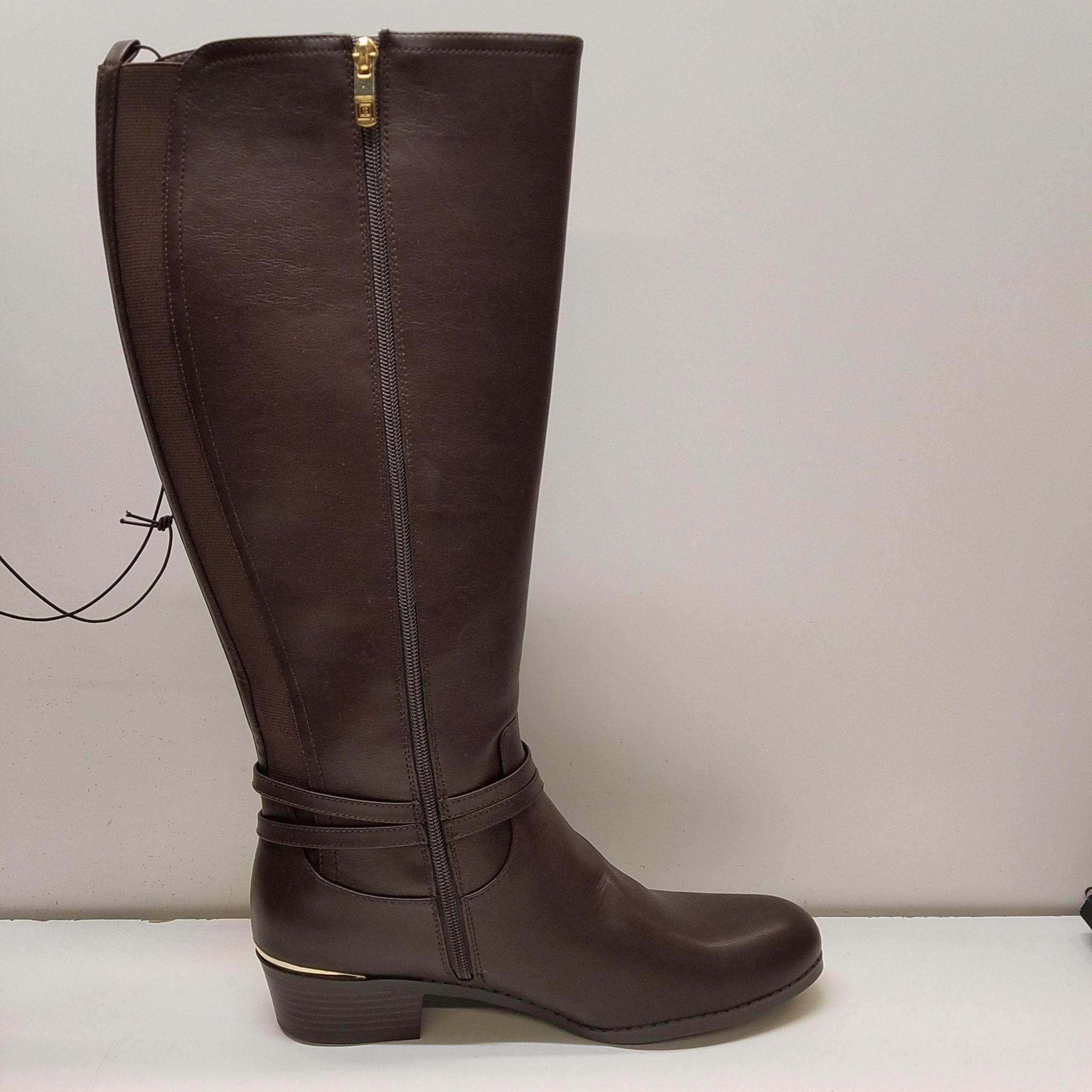 liz claiborne wide calf boots