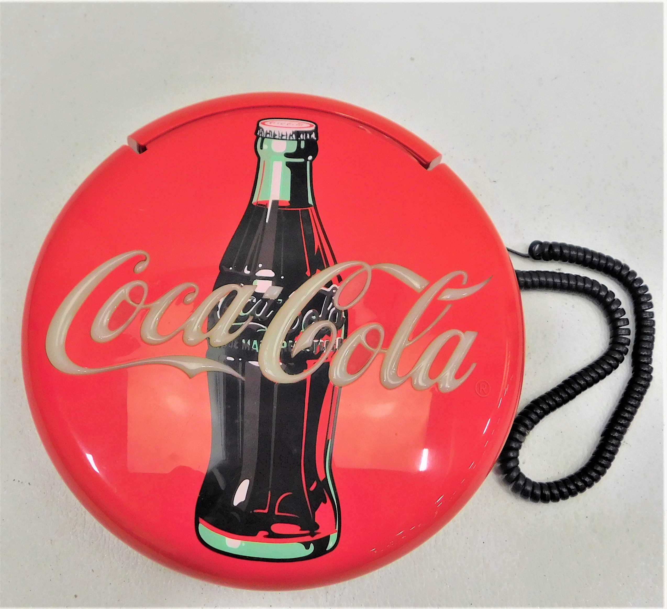 Buy the Vintage Coca Cola Round Lighted Wall telephone | GoodwillFinds
