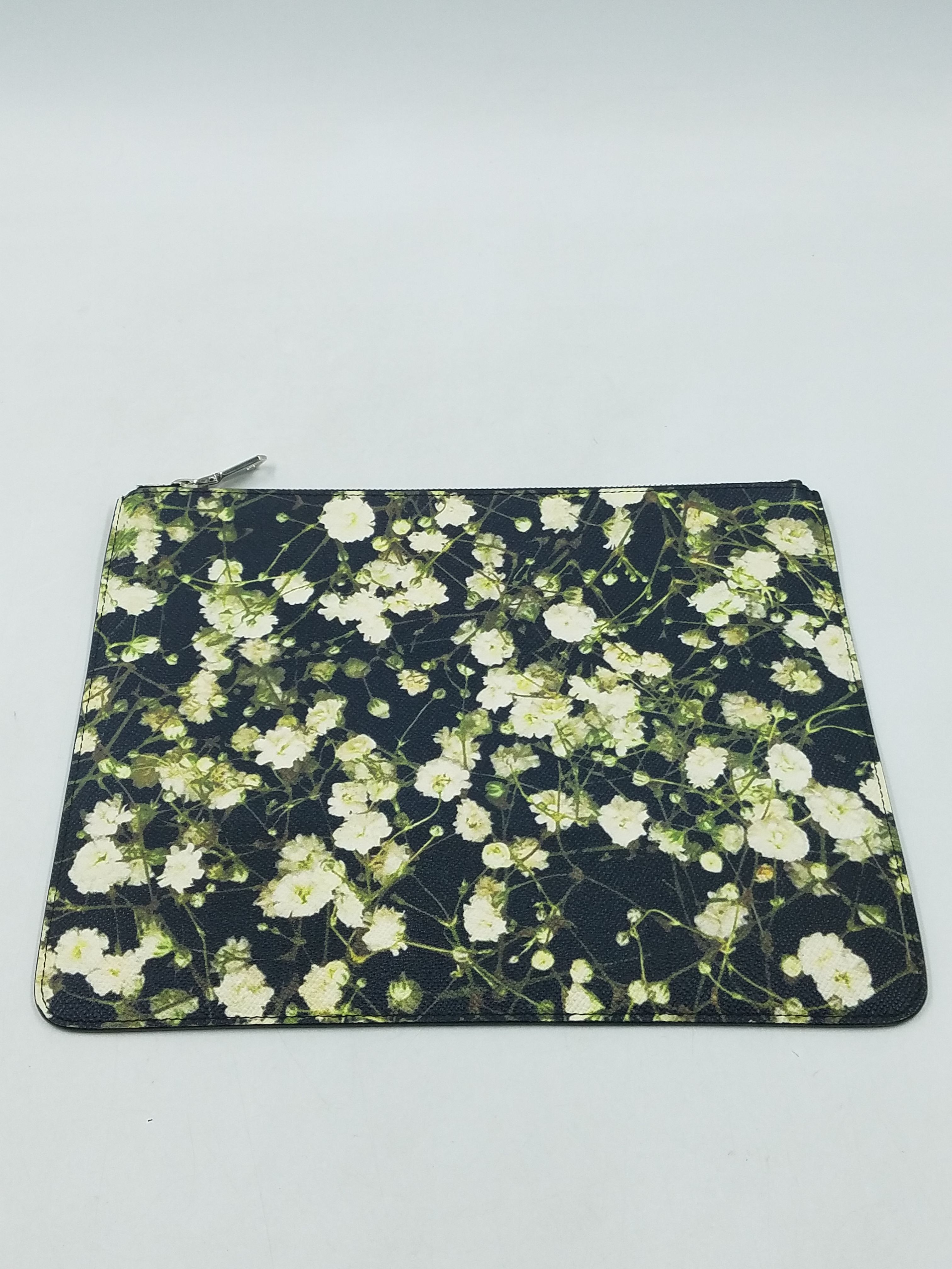 Buy Authentic Givenchy Floral Printed Clutch for USD 199.99 | GoodwillFinds