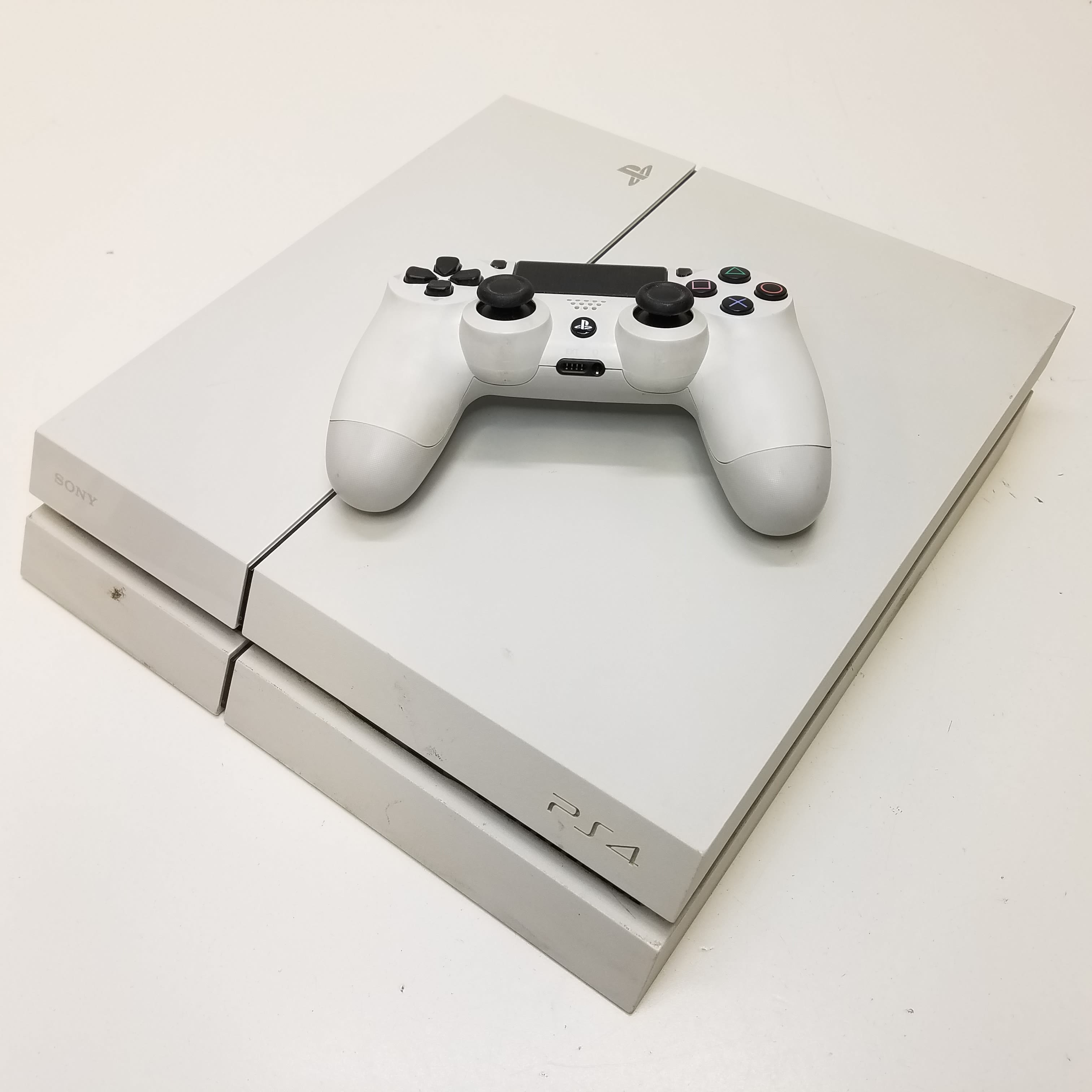 Buy the Sony Playstation 4 500GB CUH-1115A console - glacier white