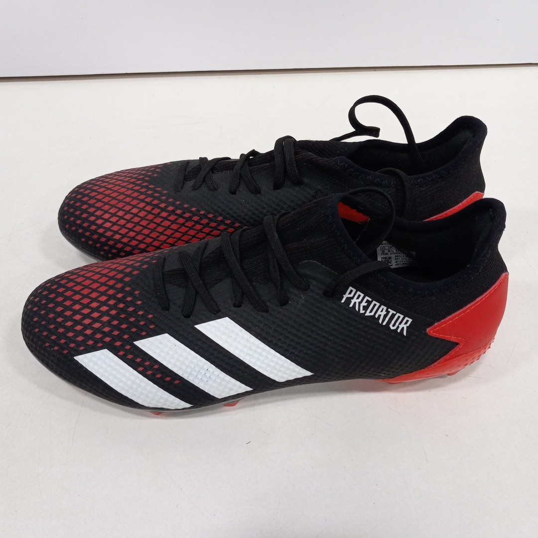 Buy the Mens Predator EE9556 Black Lace Up Round Toe Mid Top Football ...