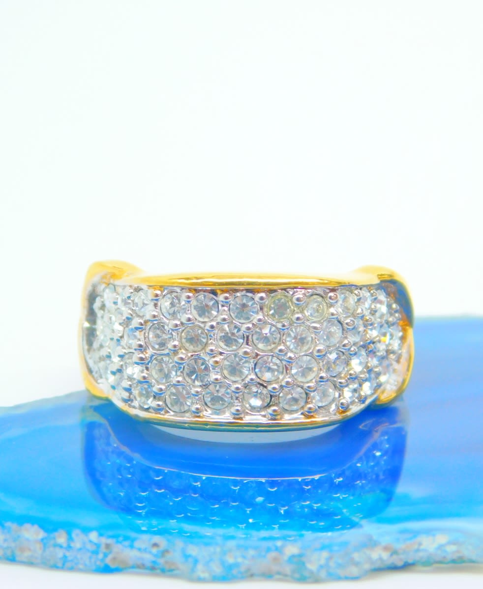 Buy the Vintage Elizabeth Taylor For Avon Gold Tone Crystal Ring