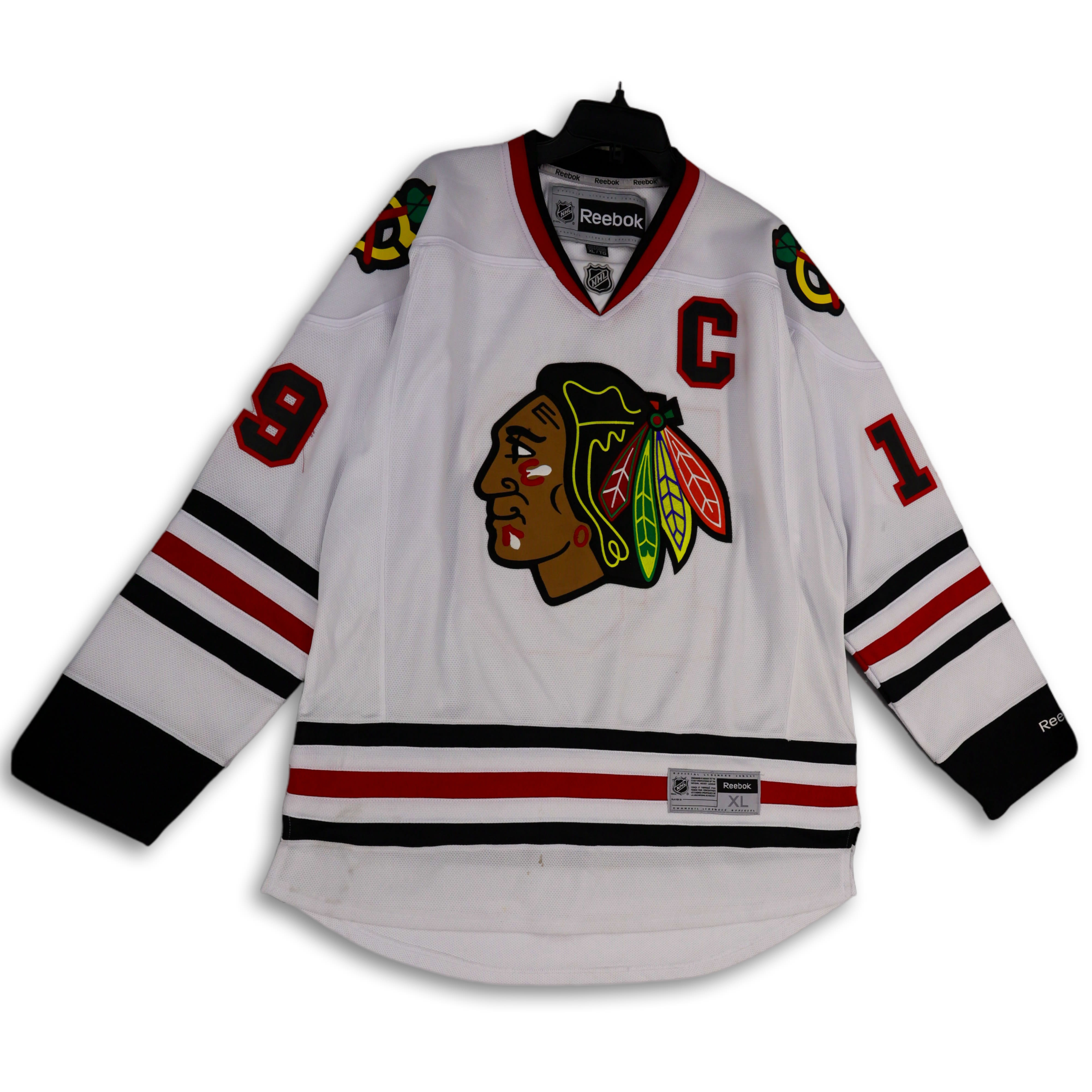 Buy the Mens White #19 Jonathan Toews Chicago Blackhawks NHL Jersey Size XL