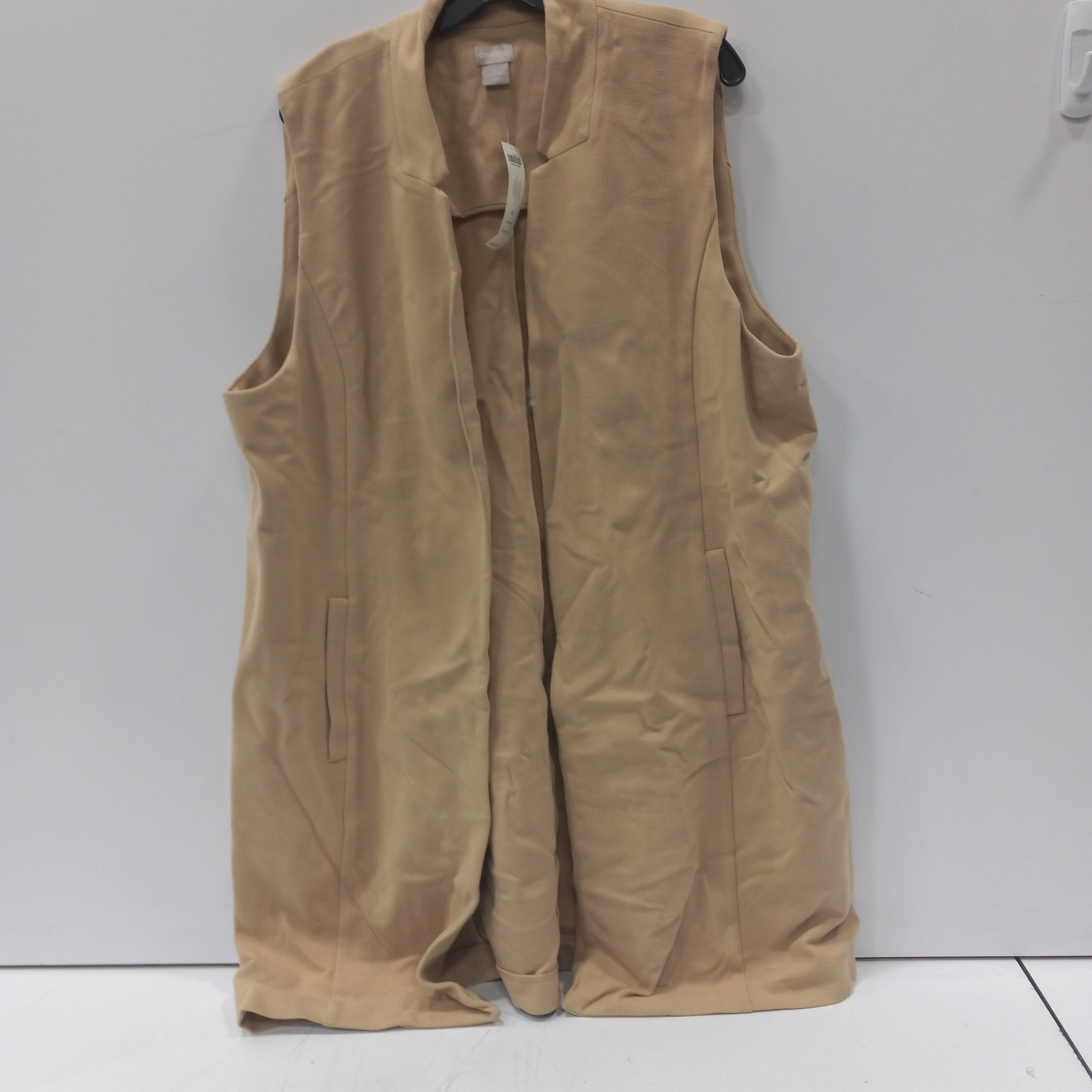 Tan hot sale sleeveless vest