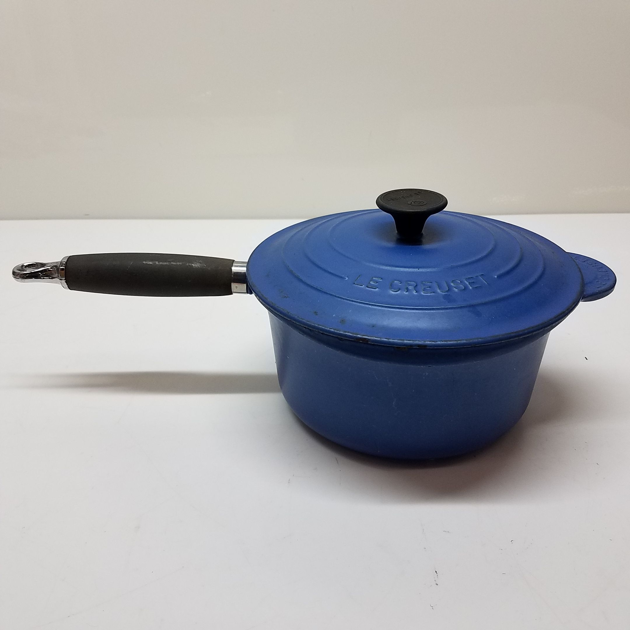 Vintage blue cast iron Le Creuset saucepan #20