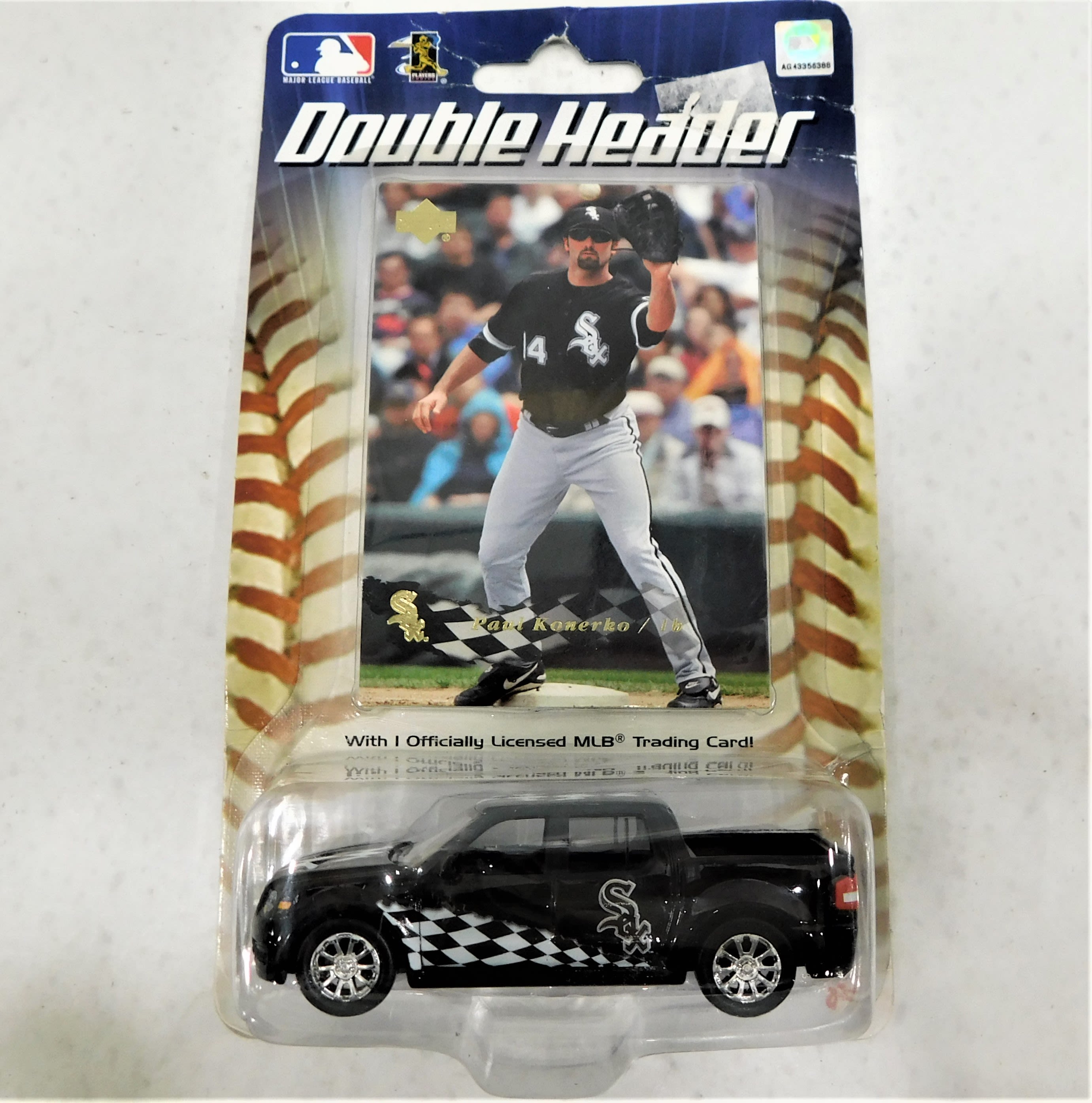 C&I Collectables 1518KONERKO 15 x 18 in. MLB Paul Konerko Chicago White Sox Player Plaque