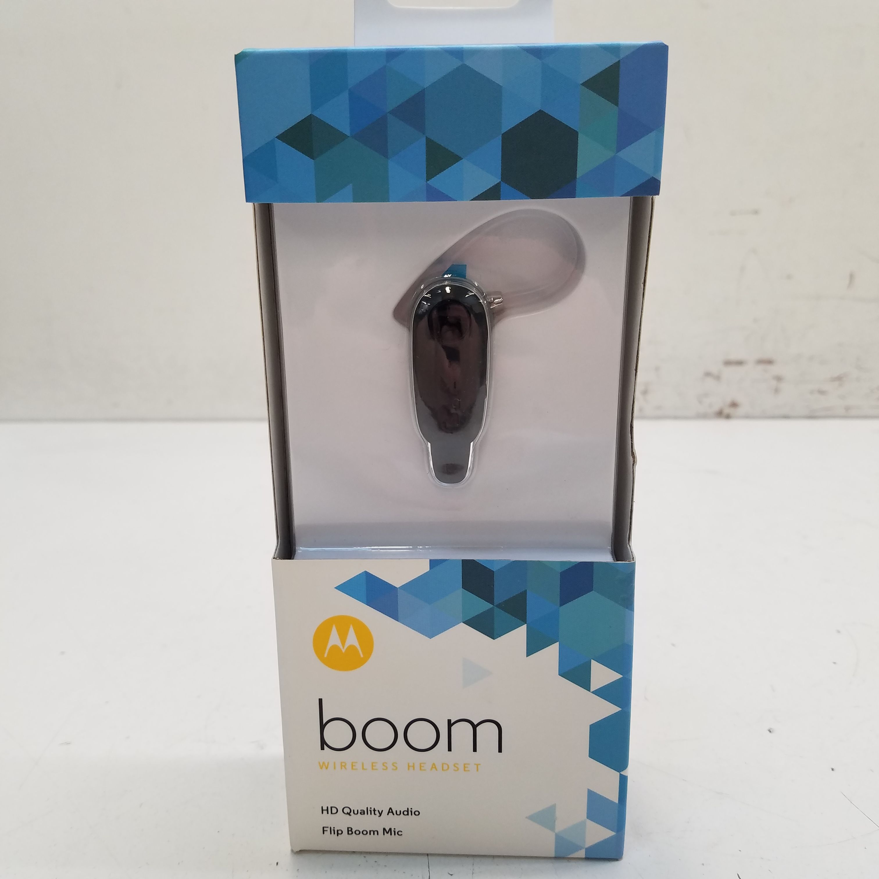 Buy the Motorola Boom HX600 Wireless Headset HD Audio Bluetooth