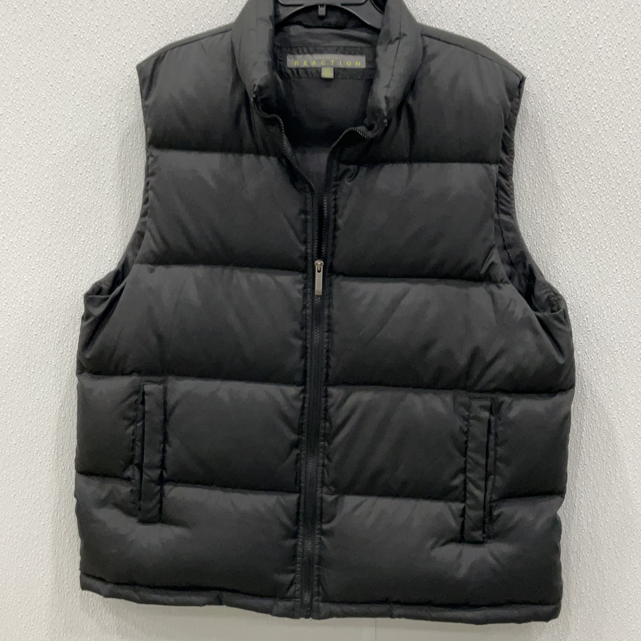 Kenneth cole 2024 reaction puffer vest