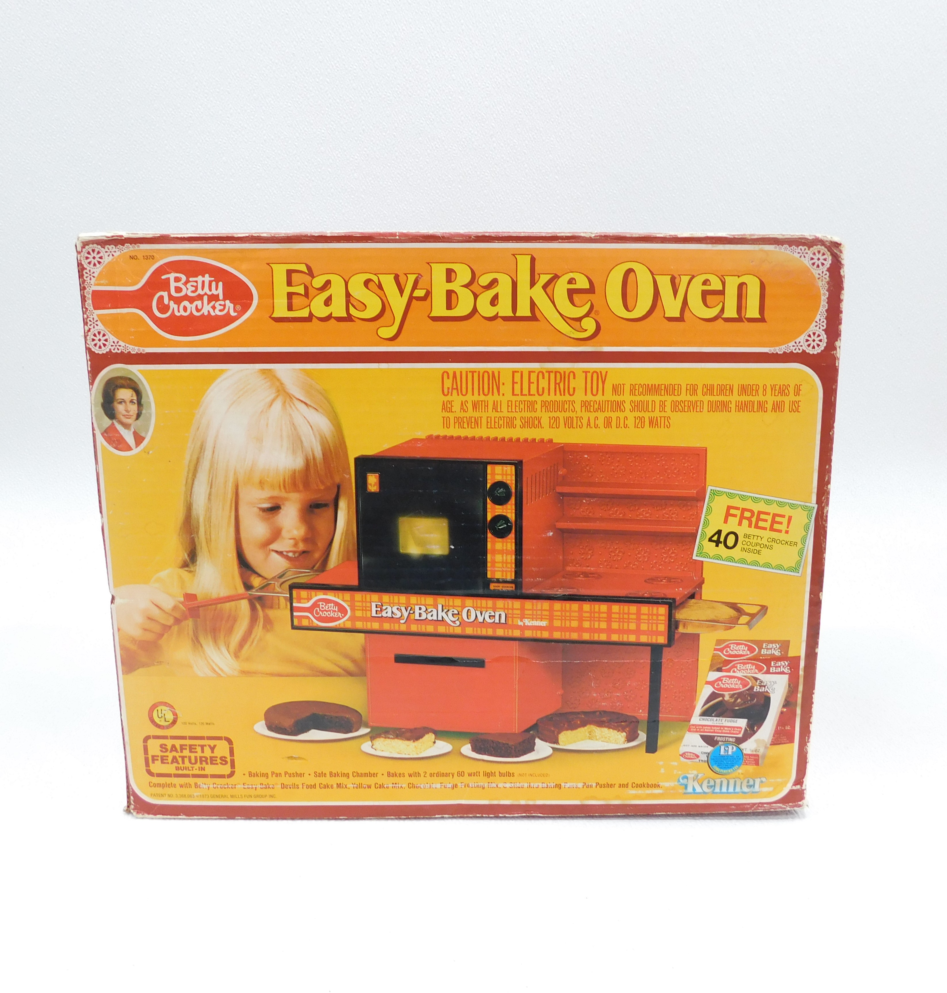 Buy The 1973 Kenner Betty Crocker Green Easy Bake Oven In Original Box Goodwillfinds 