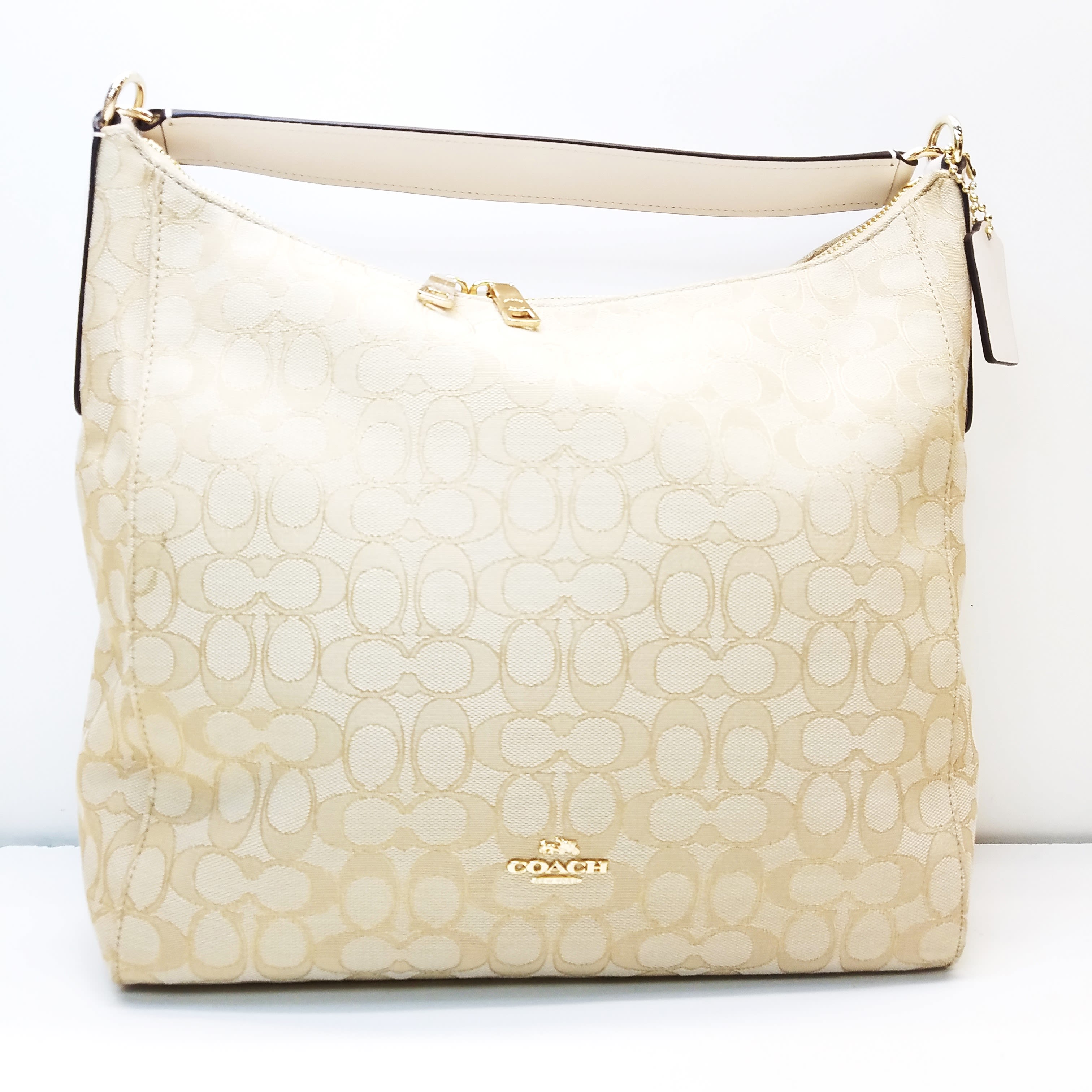 Coach celeste 2025 convertible hobo