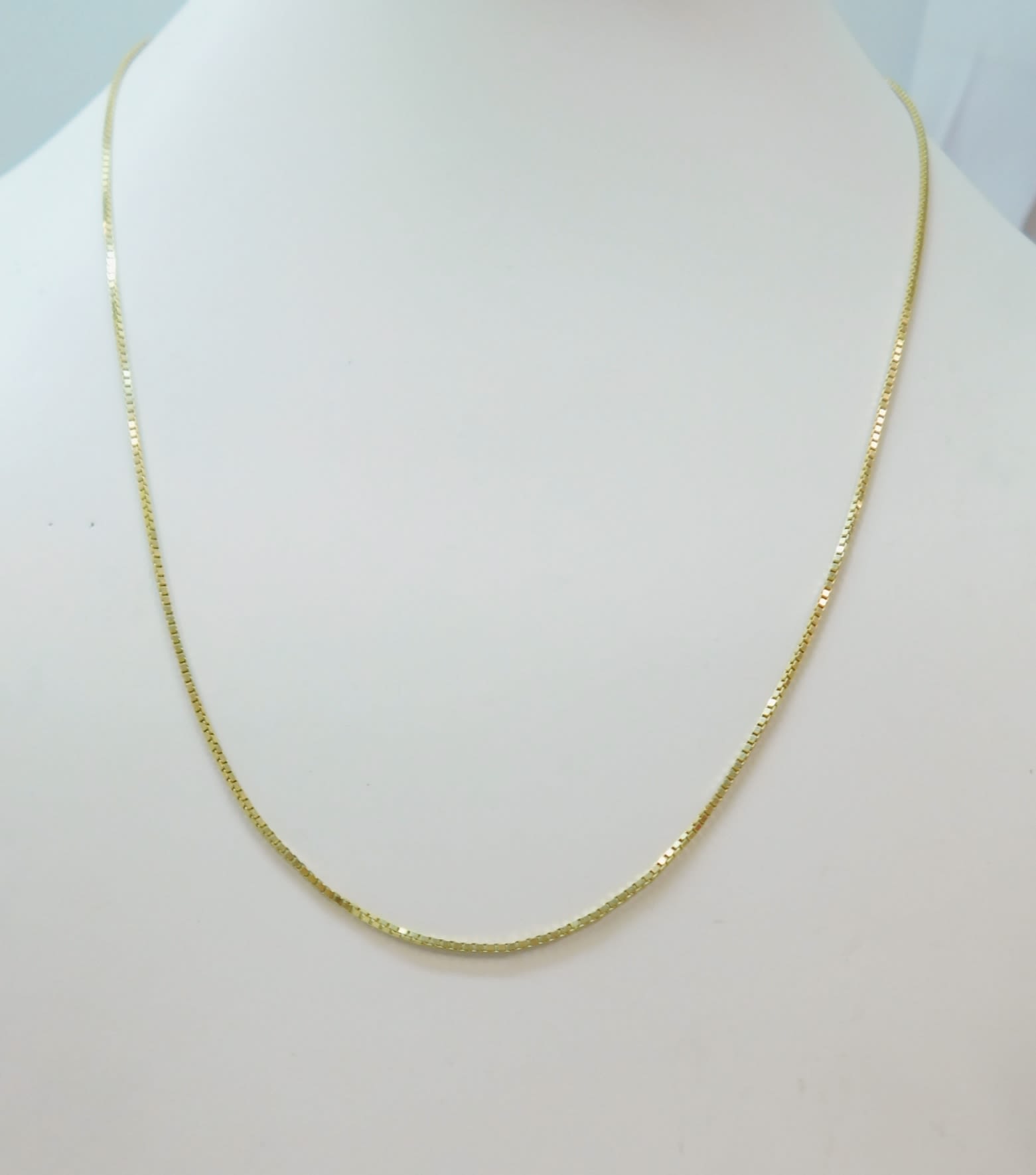 Buy the 14K Gold Adjustable Box Chain Necklace 4.7g | GoodwillFinds